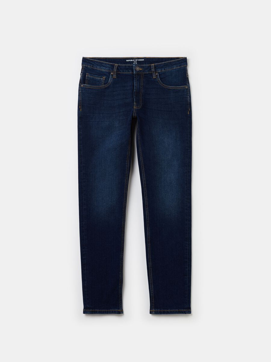 Slim-fit jeans with five pockets_4