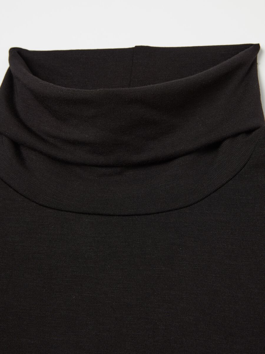 Undershirt with long sleeves in stretch modal_5