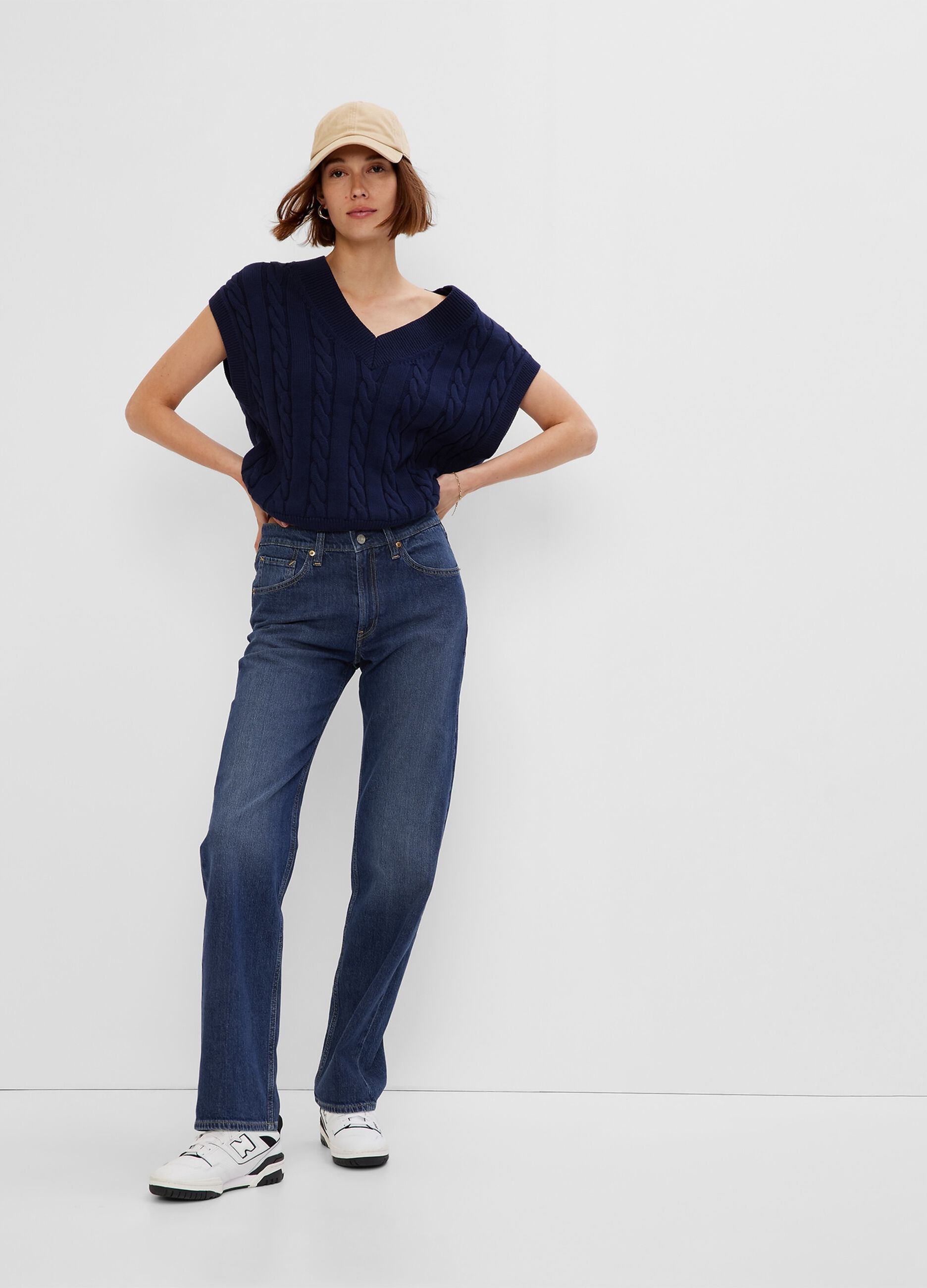 Loose-fit jeans with five pockets