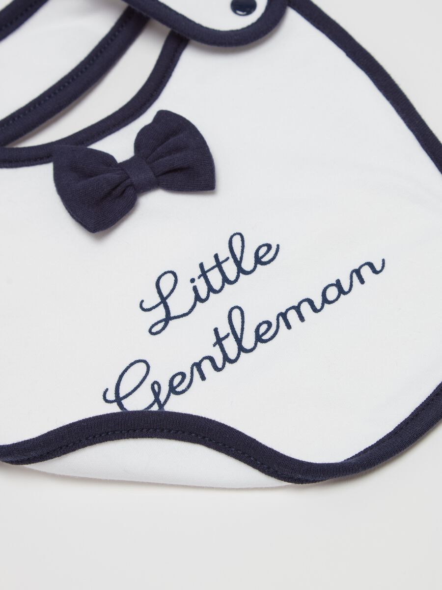 "Little Gentleman" bib with bow tie_1