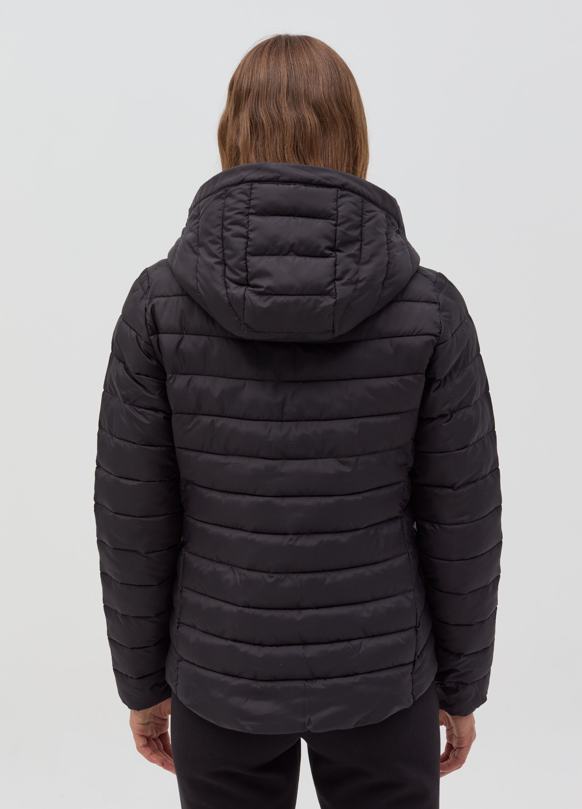 Essential short ultralight down jacket