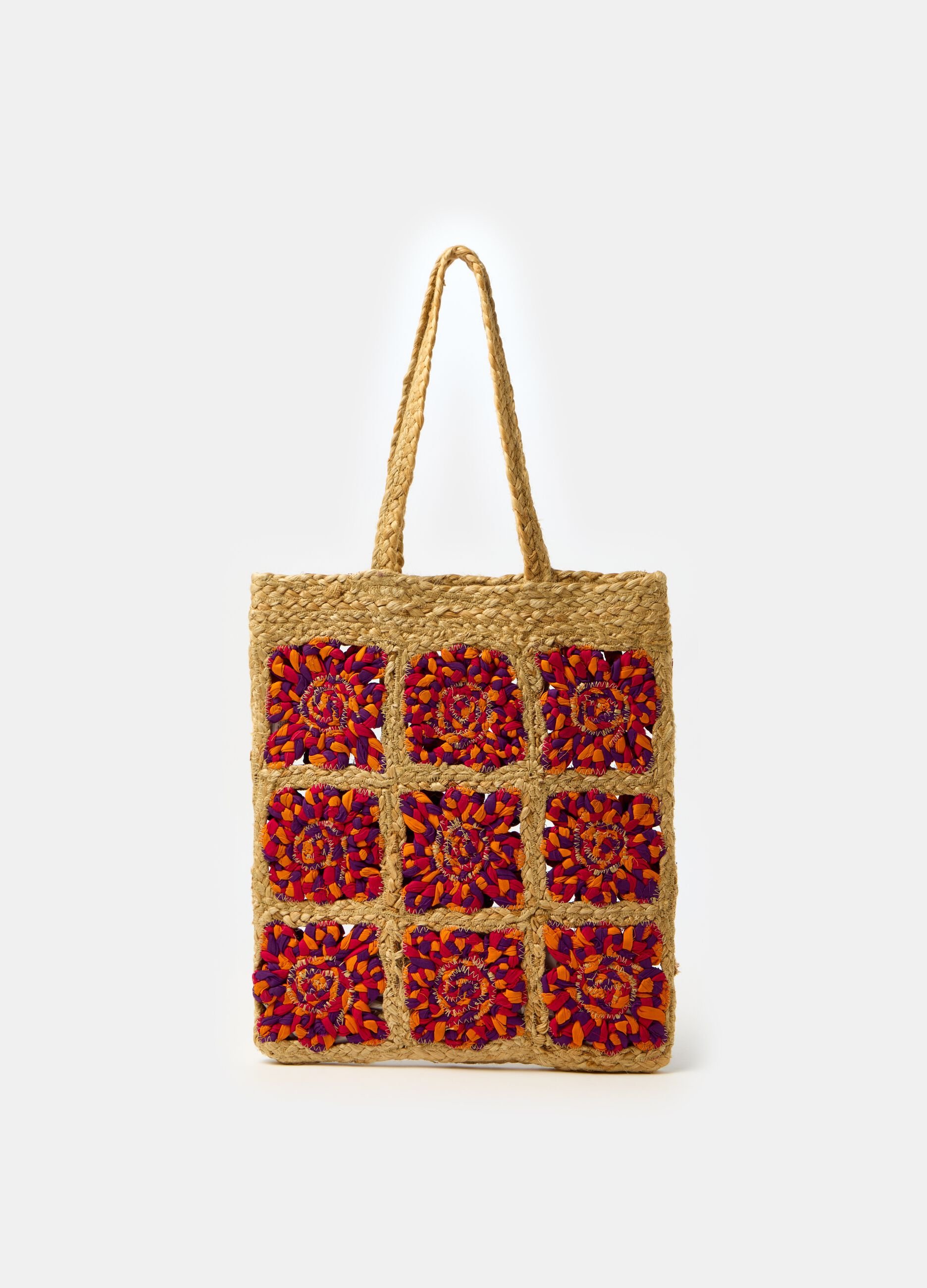 Straw bag with fabric inserts