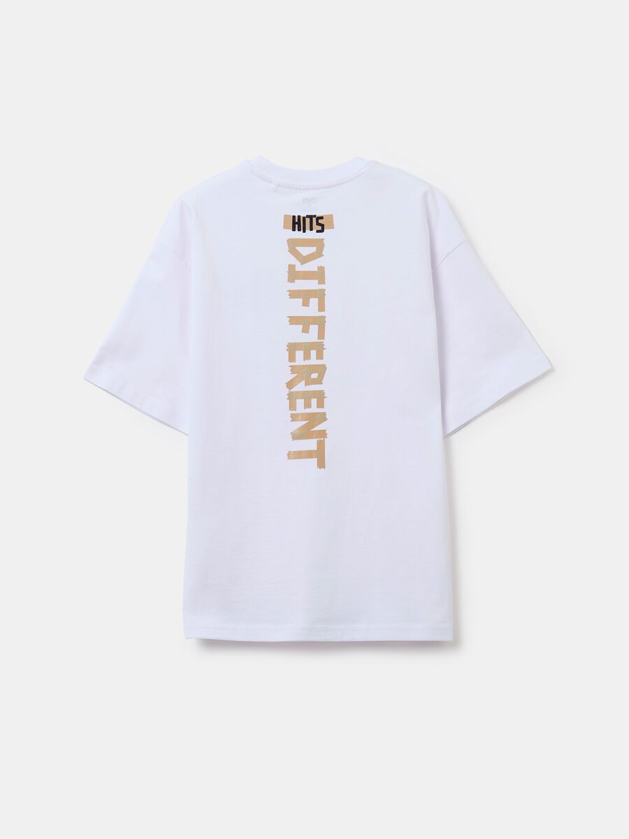 Crew-neck T-shirt with printed lettering_1