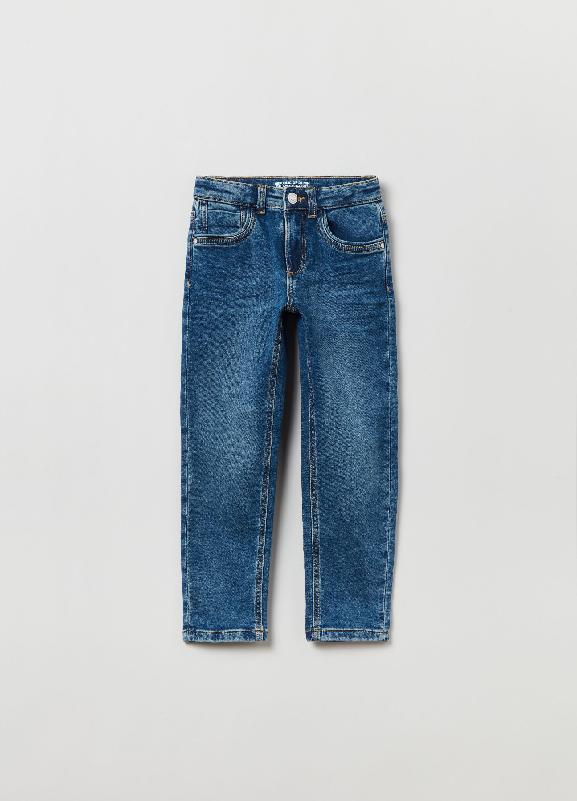 Relaxed-fit jeans with five pockets