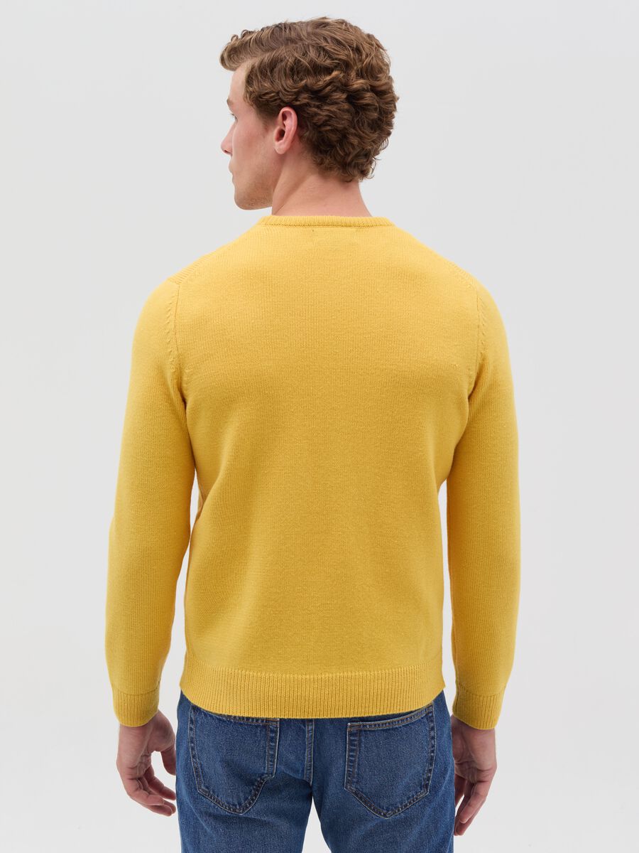 Round neck pullover_2