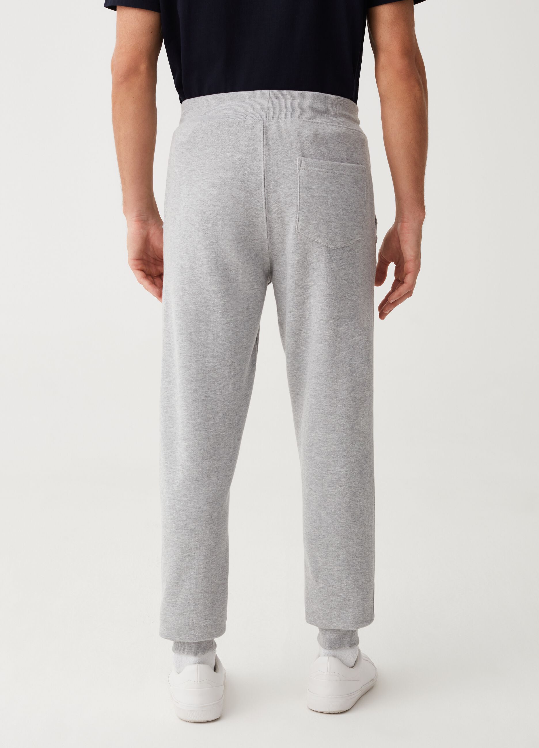 Fleece joggers with drawstring