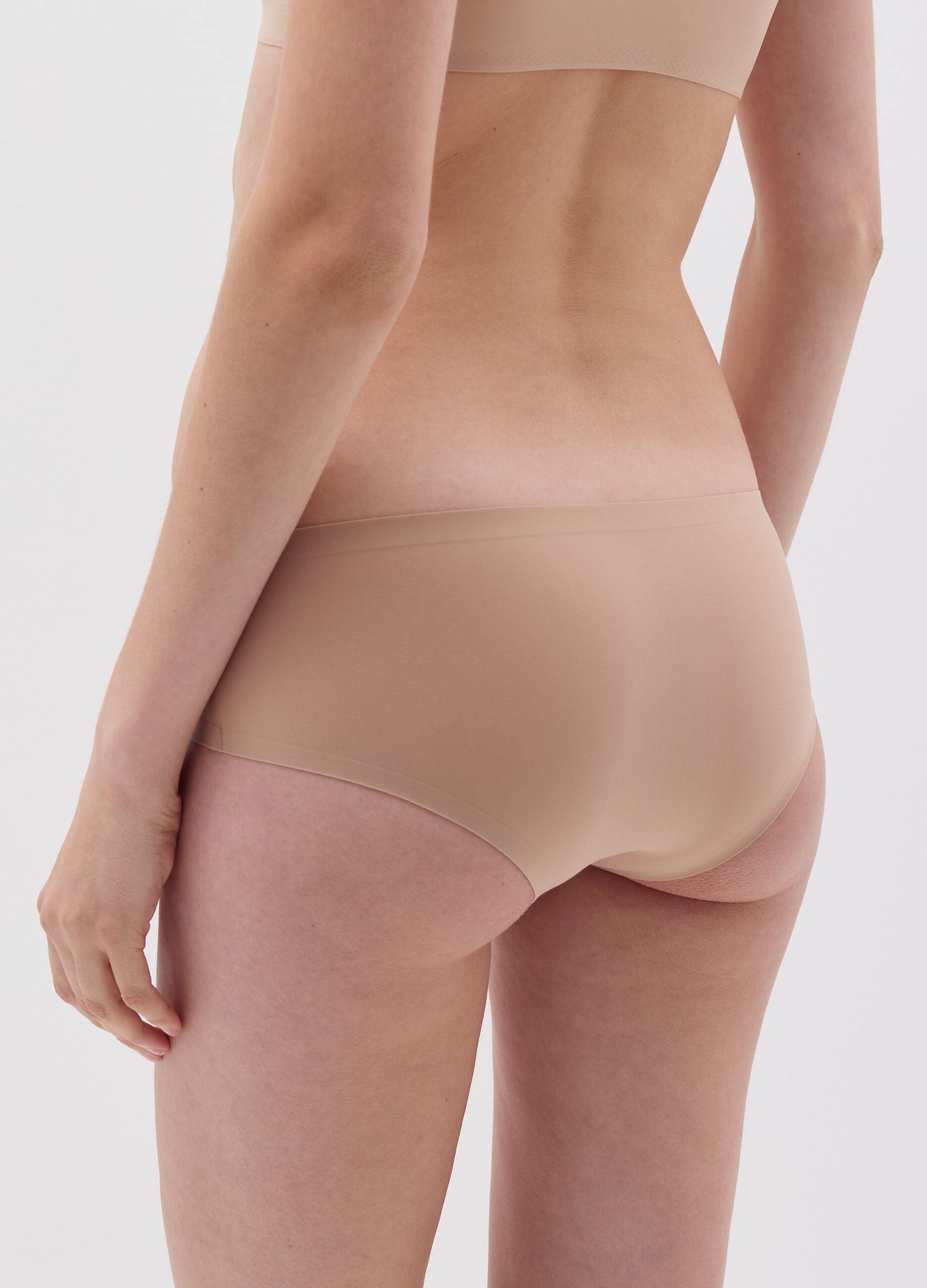 French knickers in seamless microfibre