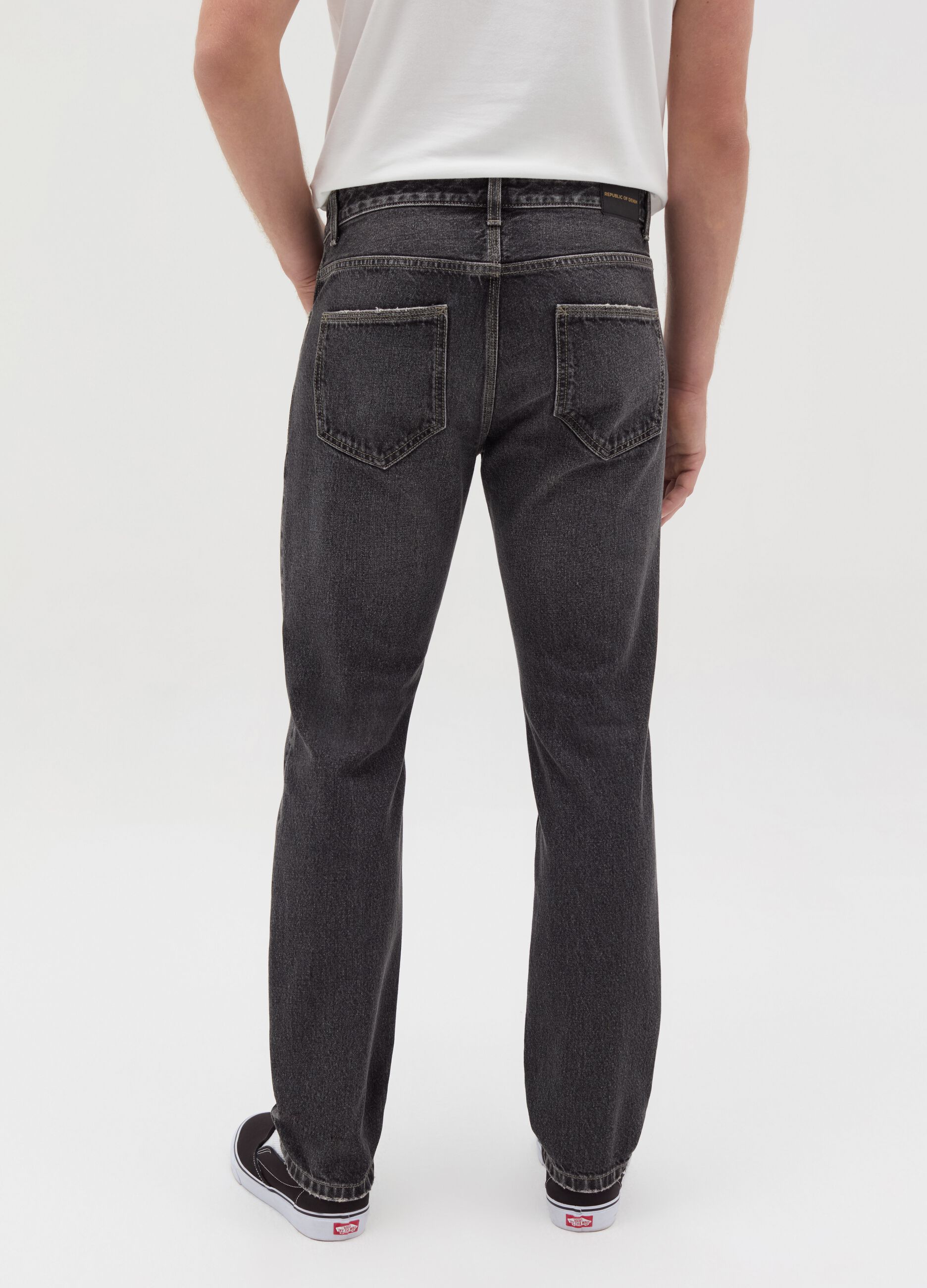 Regular-fit jeans with five pockets