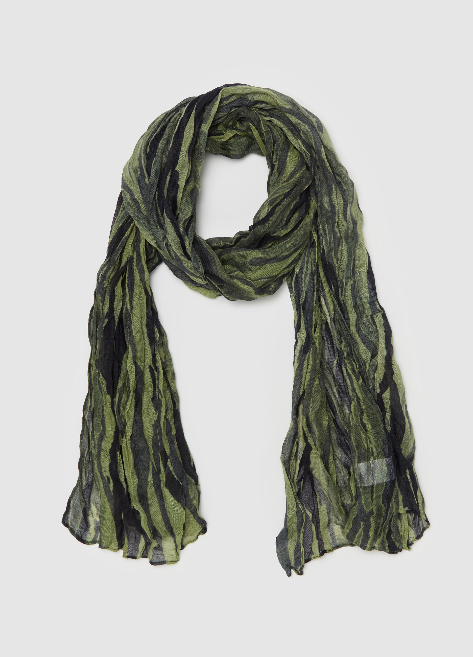 Crinkle-effect pashmina with all-over print