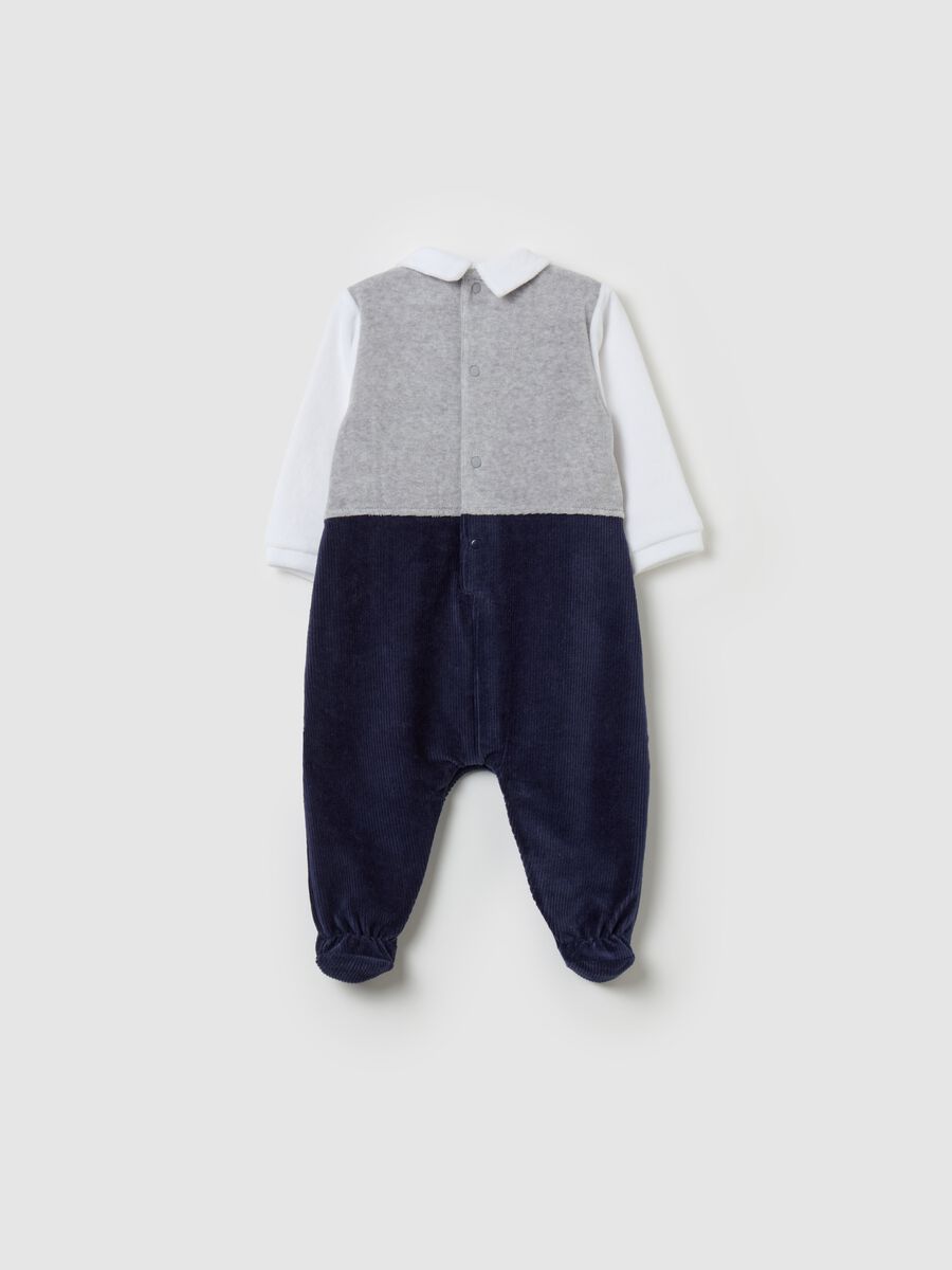 Velour onesie with bib and waistcoat_1