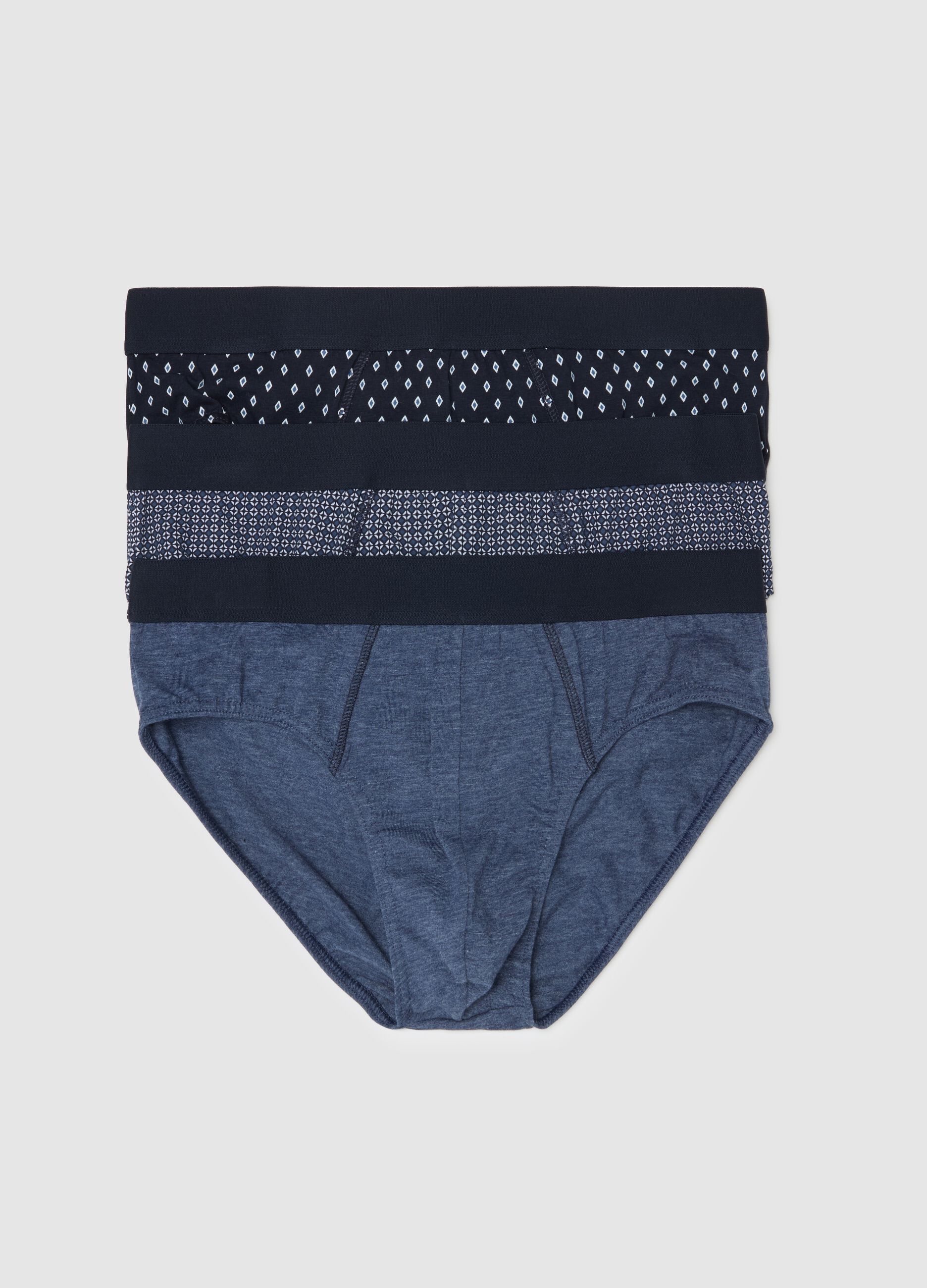 Three-pack briefs with micro pattern