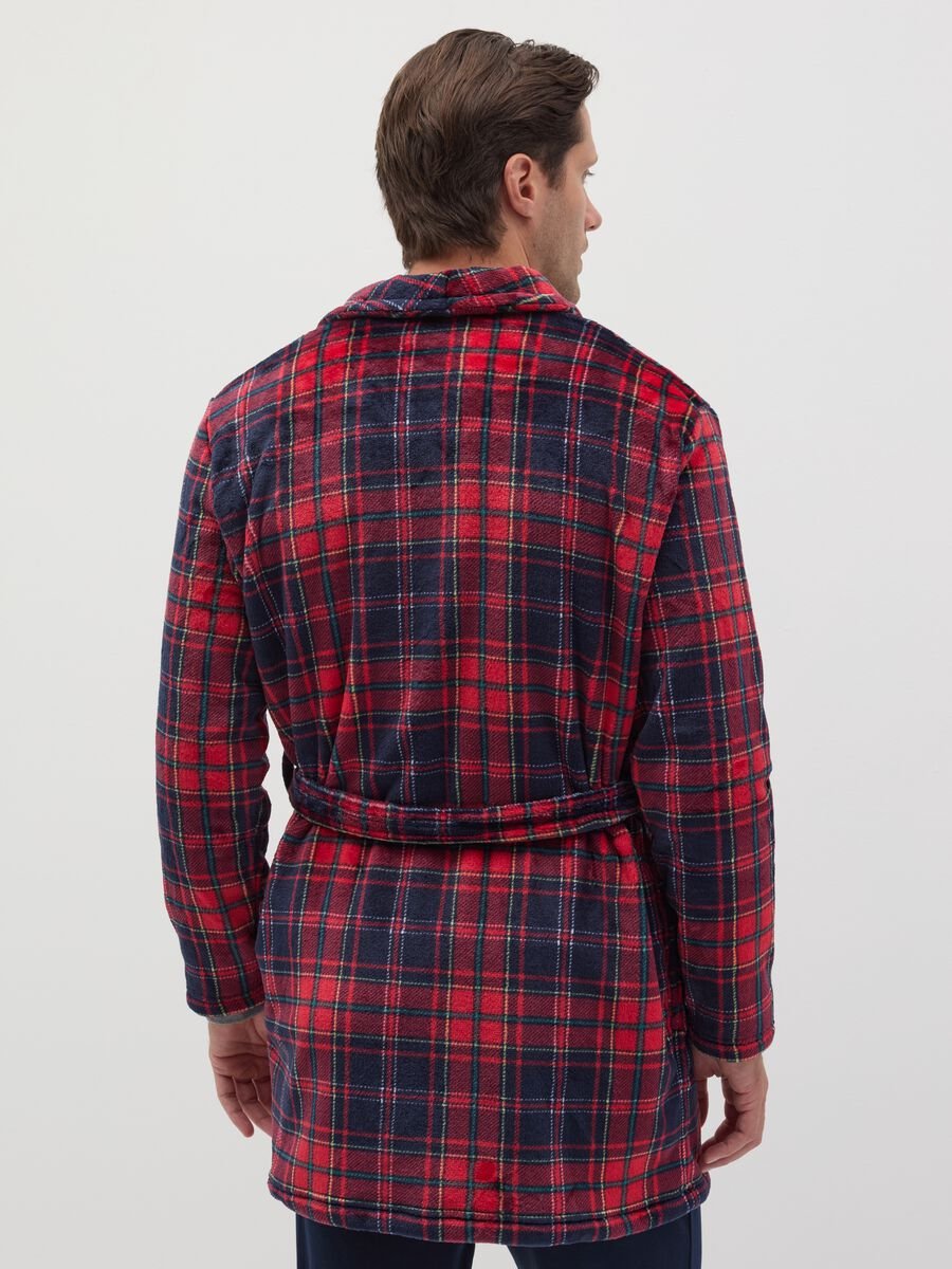 Long dressing gown in fleece with tartan pattern_3