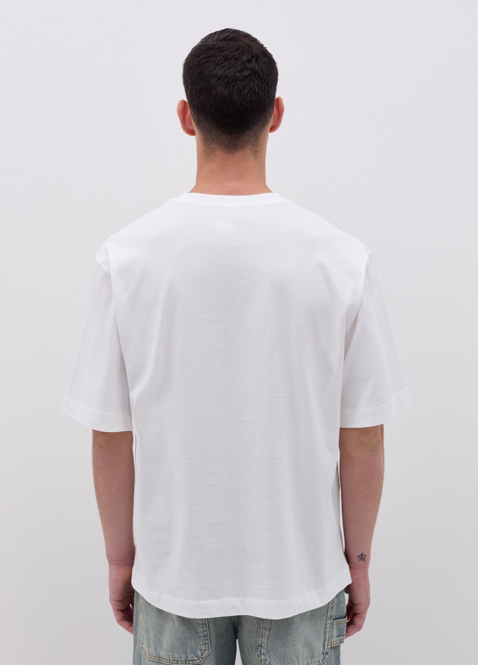 Cotton T-shirt with round neck