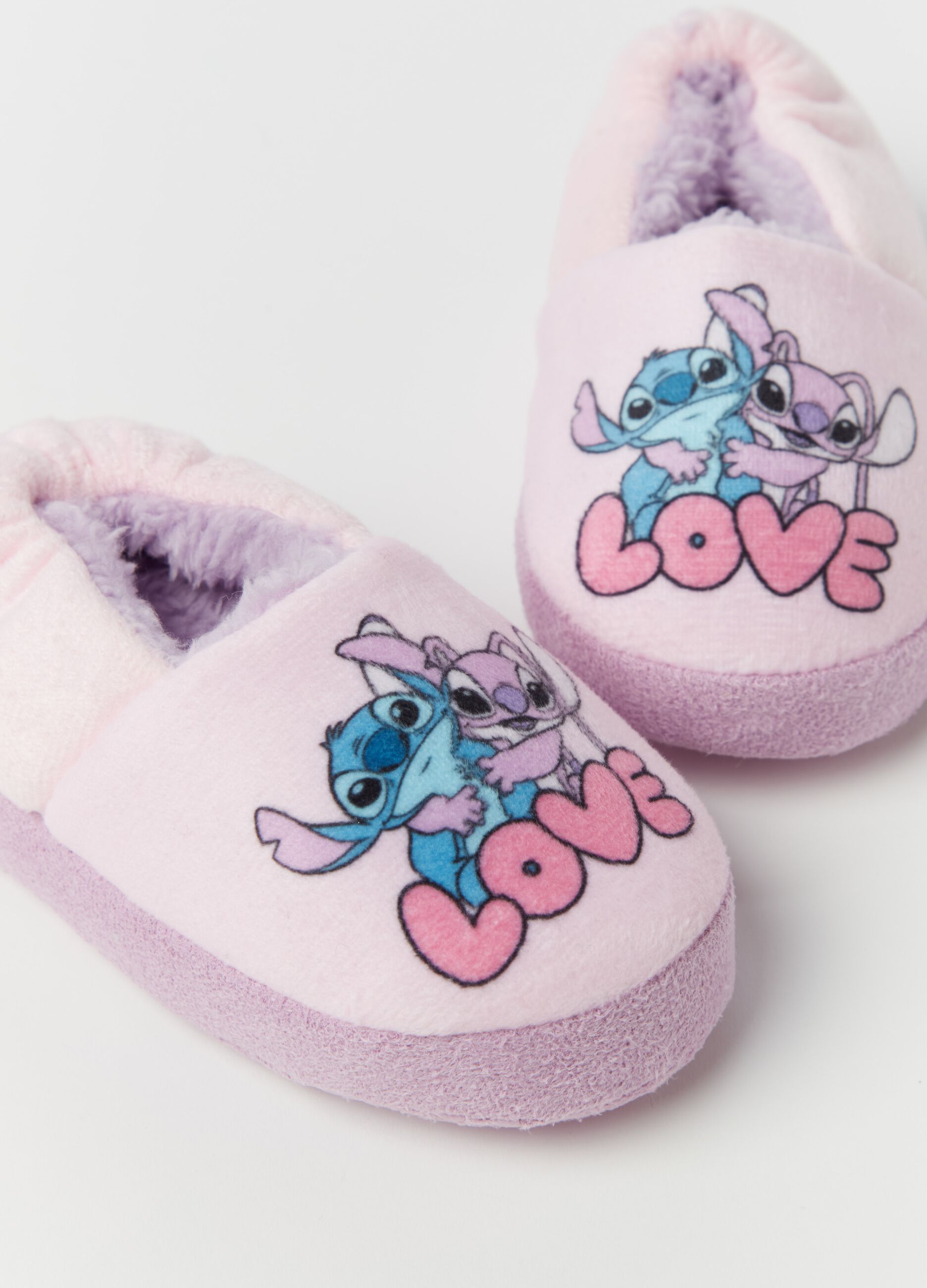 Slippers with Angel and Stitch print