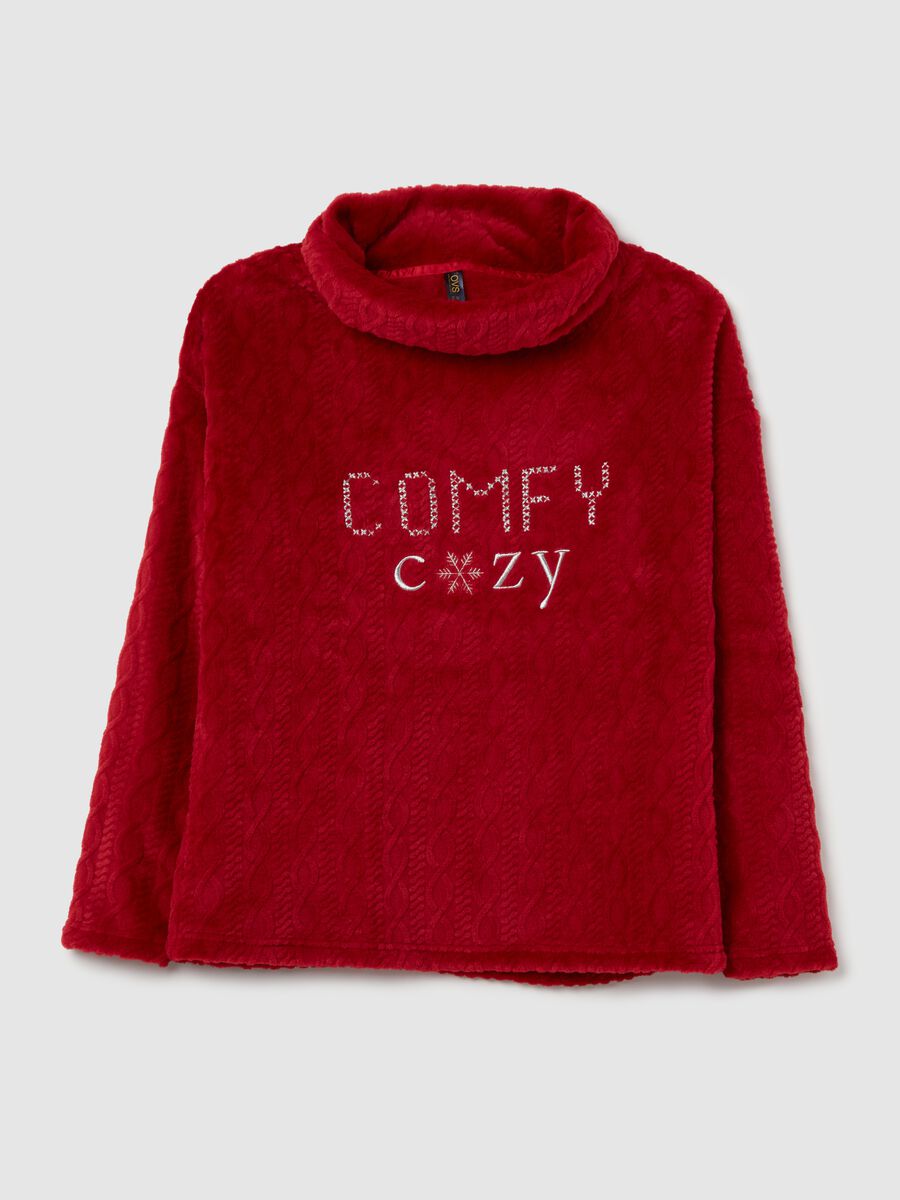 Pyjama top with "Comfy Cozy" embroidery_1