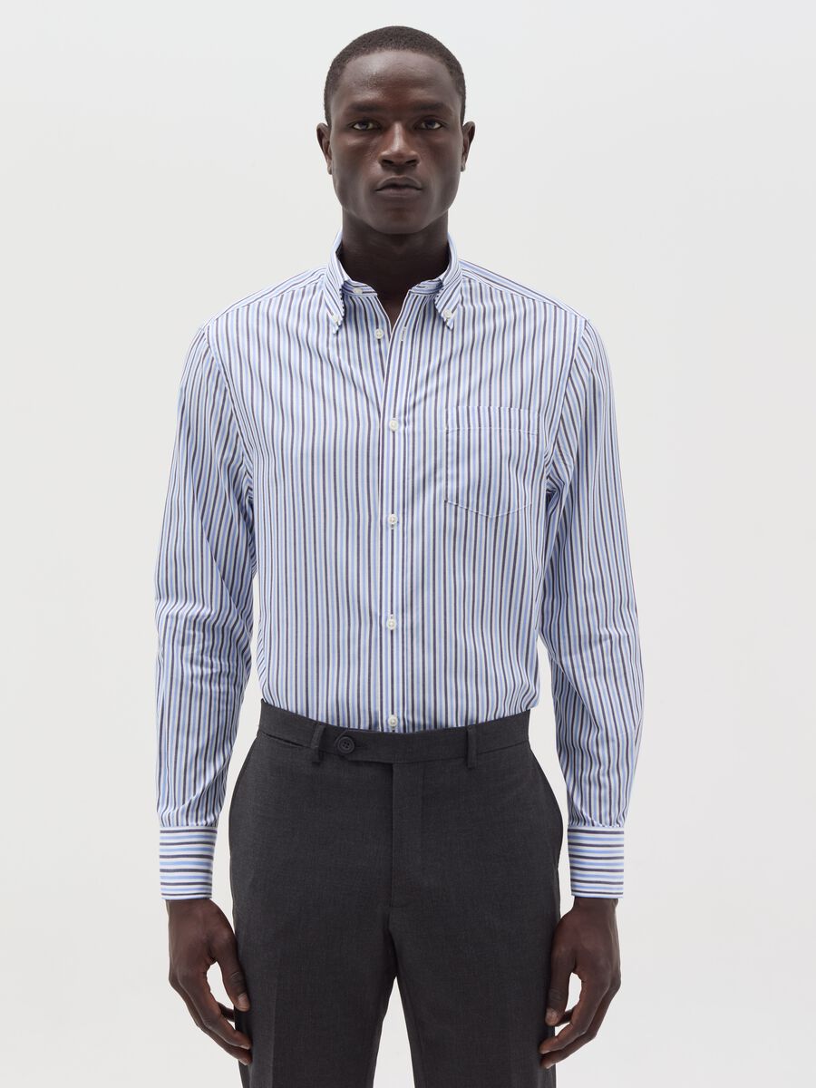 Regular-fit shirt with striped pattern_0