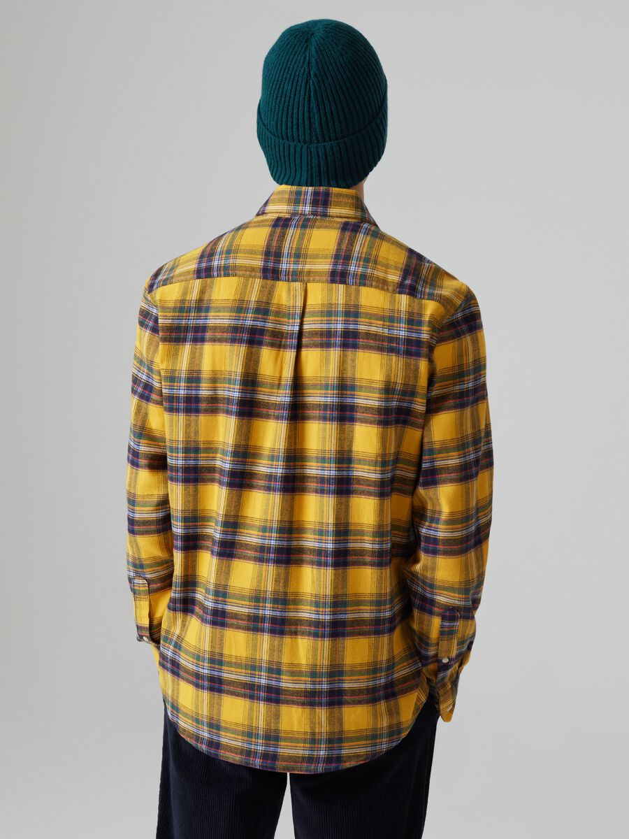 Flannel shirt with check pattern_2