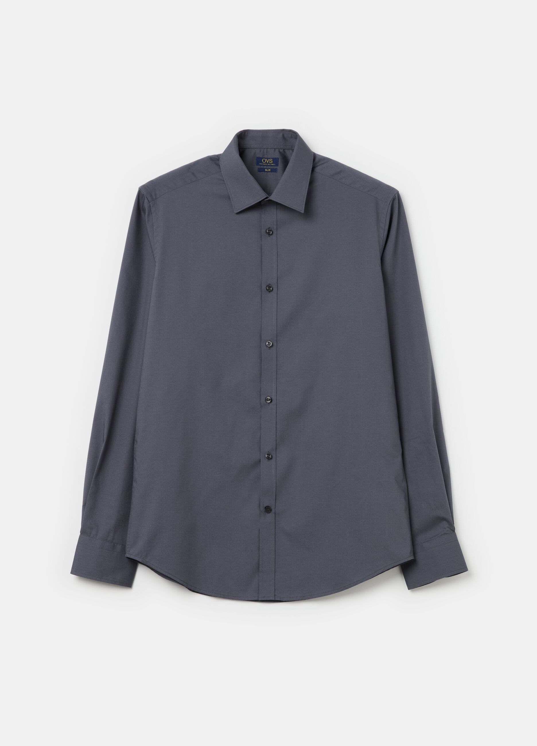 Slim-fit shirt with cut-away collar