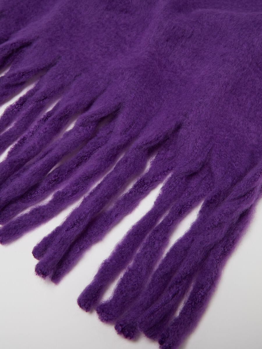 Fringed scarf_1