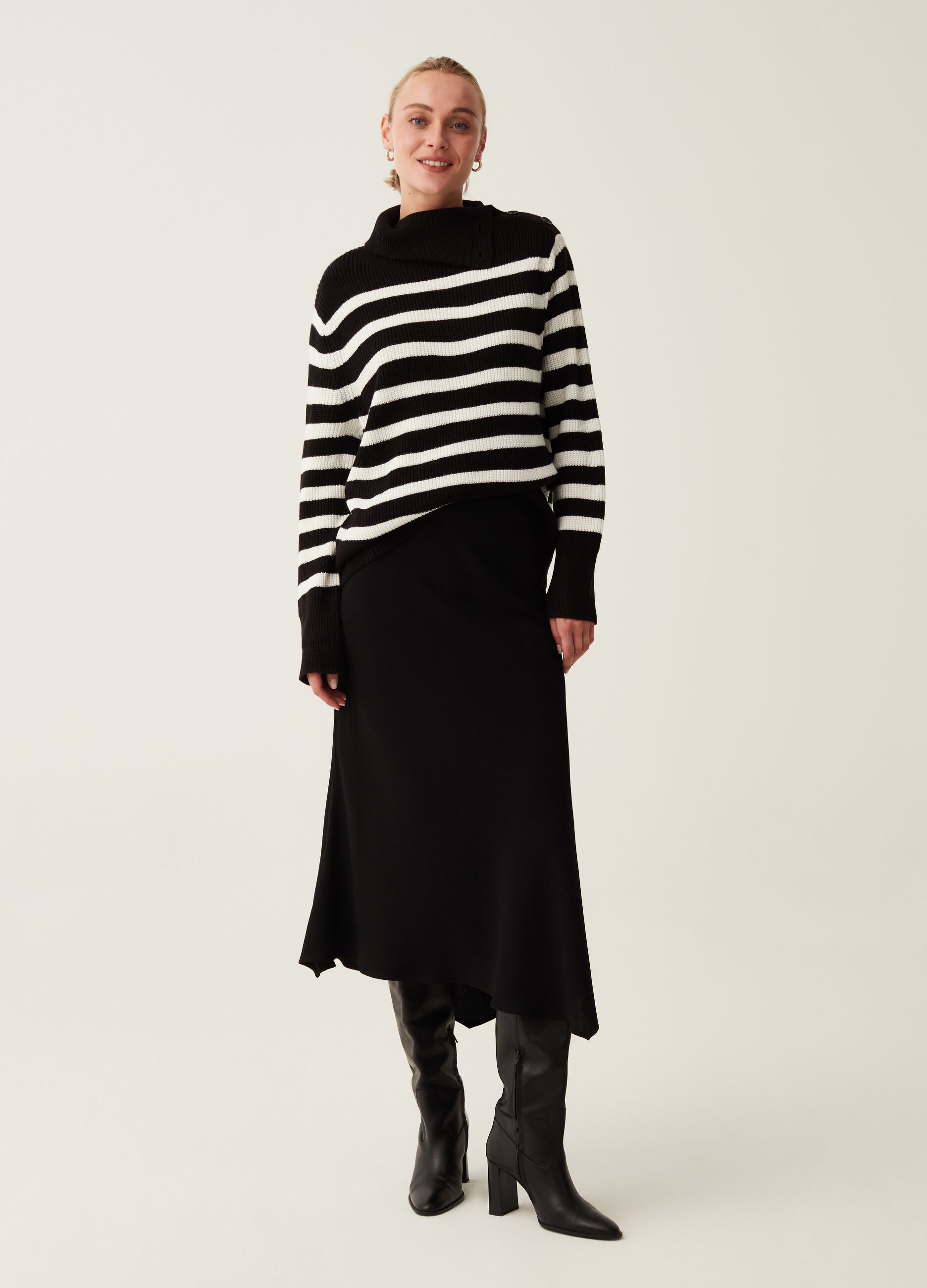 Striped pullover with button neck