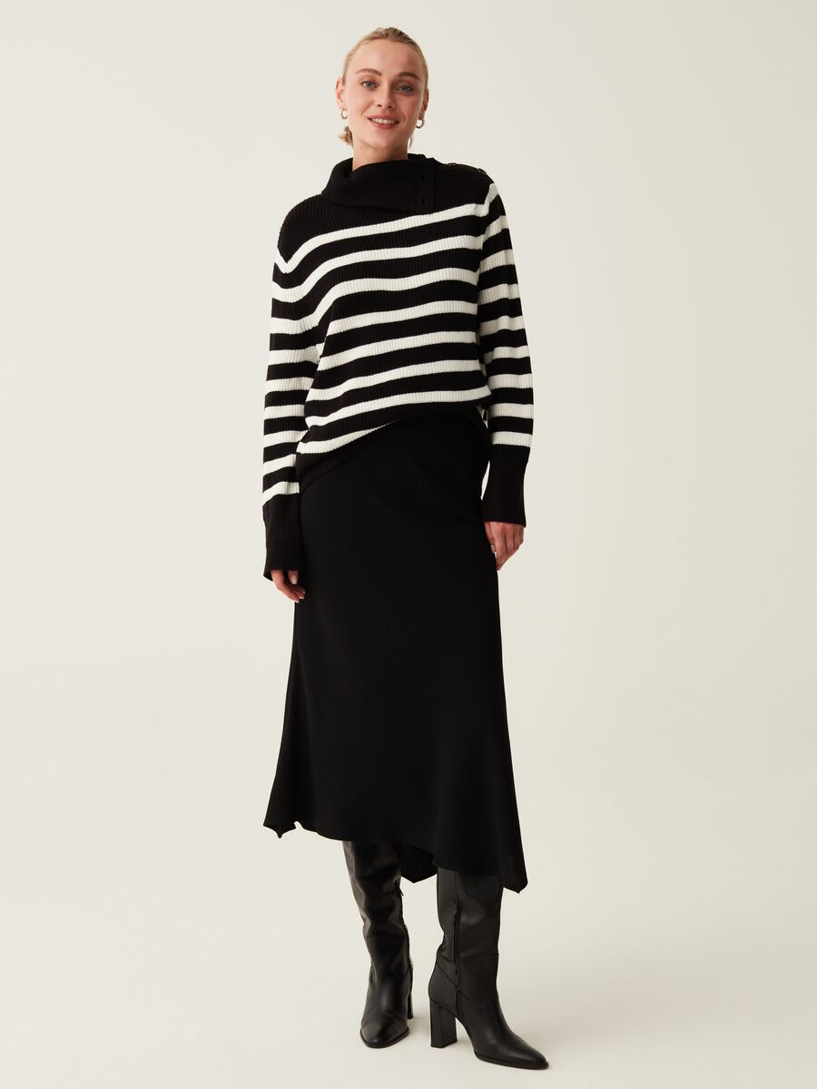 Striped pullover with button neck_0