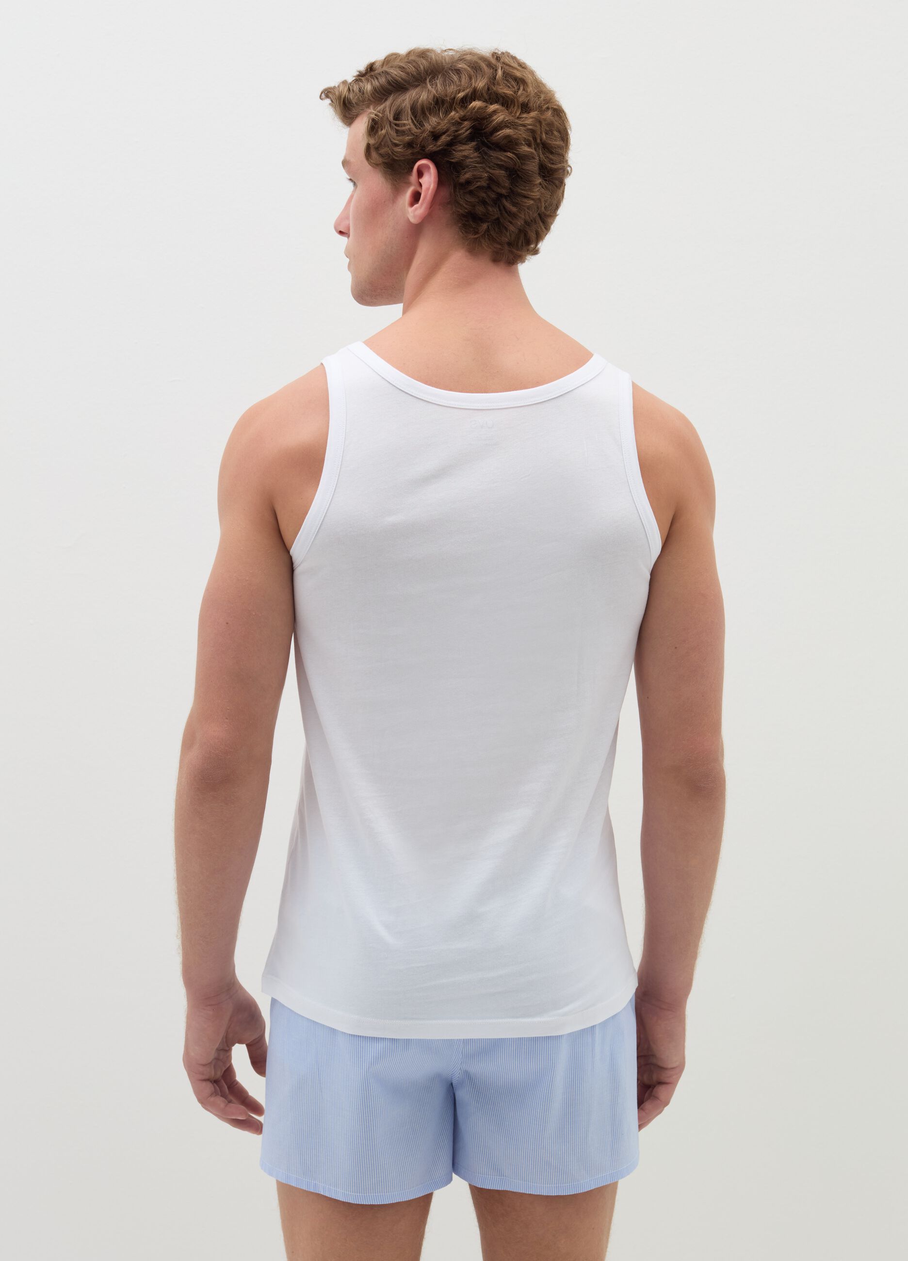 Two-pack racerback vests in solid colour organic cotton