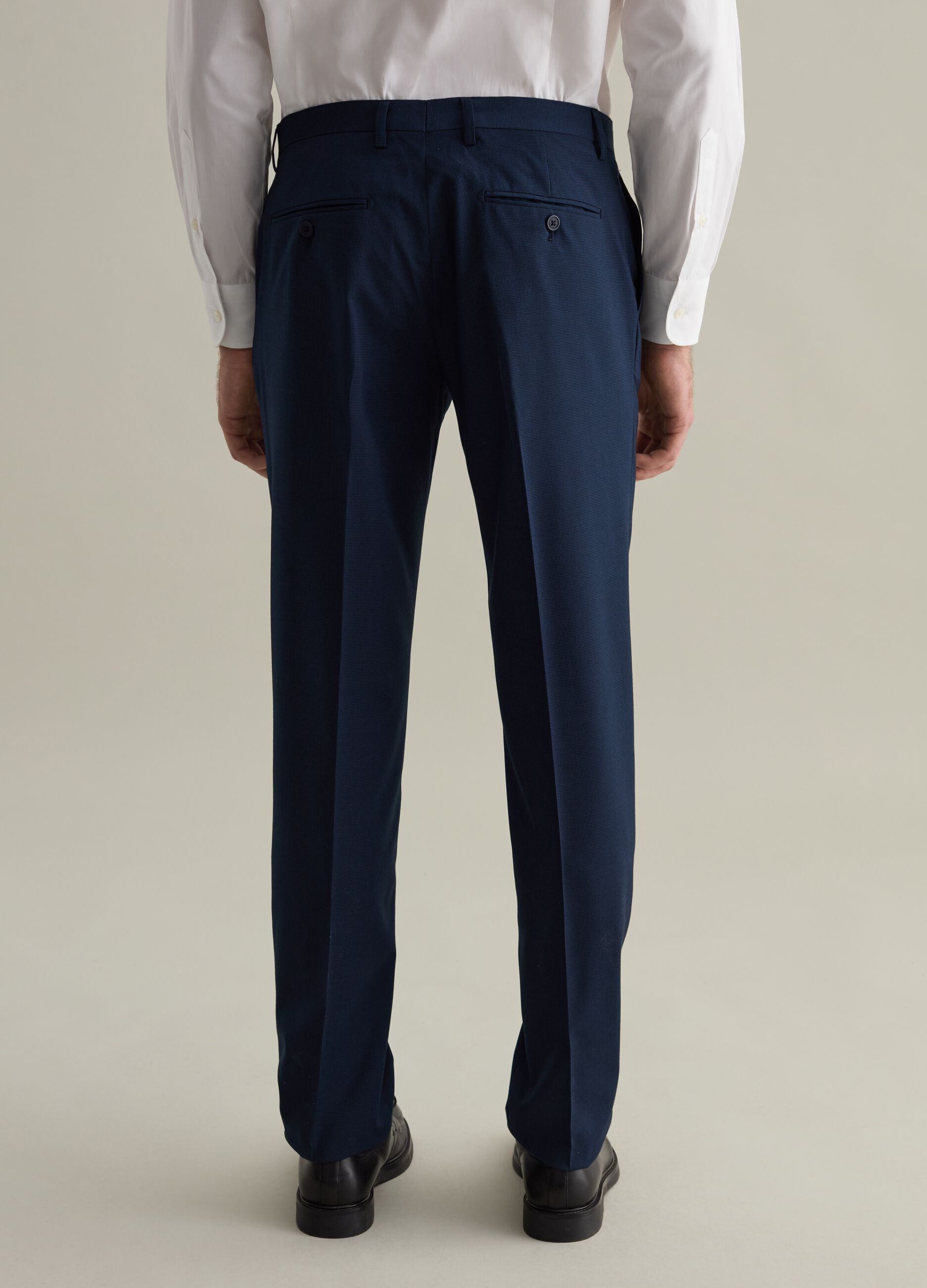 Slim-fit trousers with micro pattern