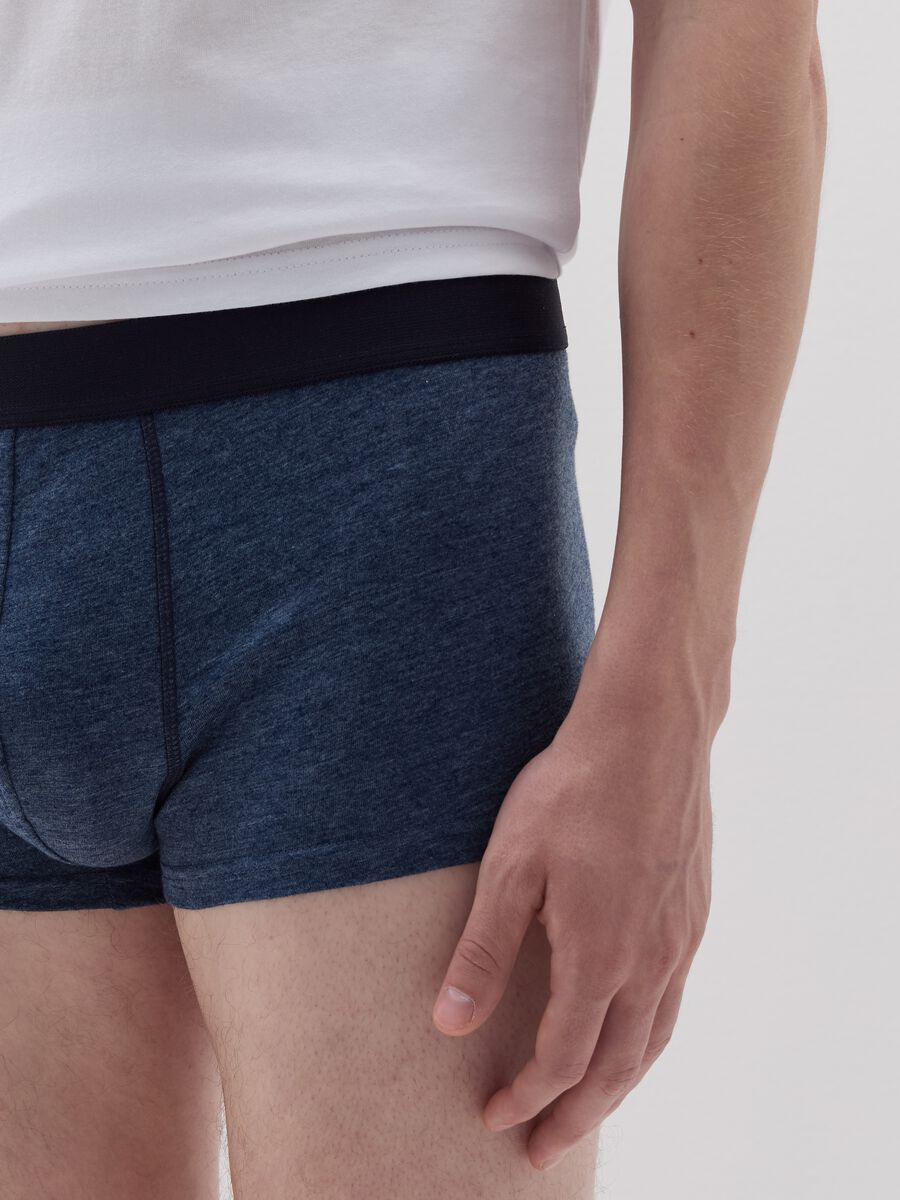 Five-pack solid colour boxer shorts in organic cotton_5
