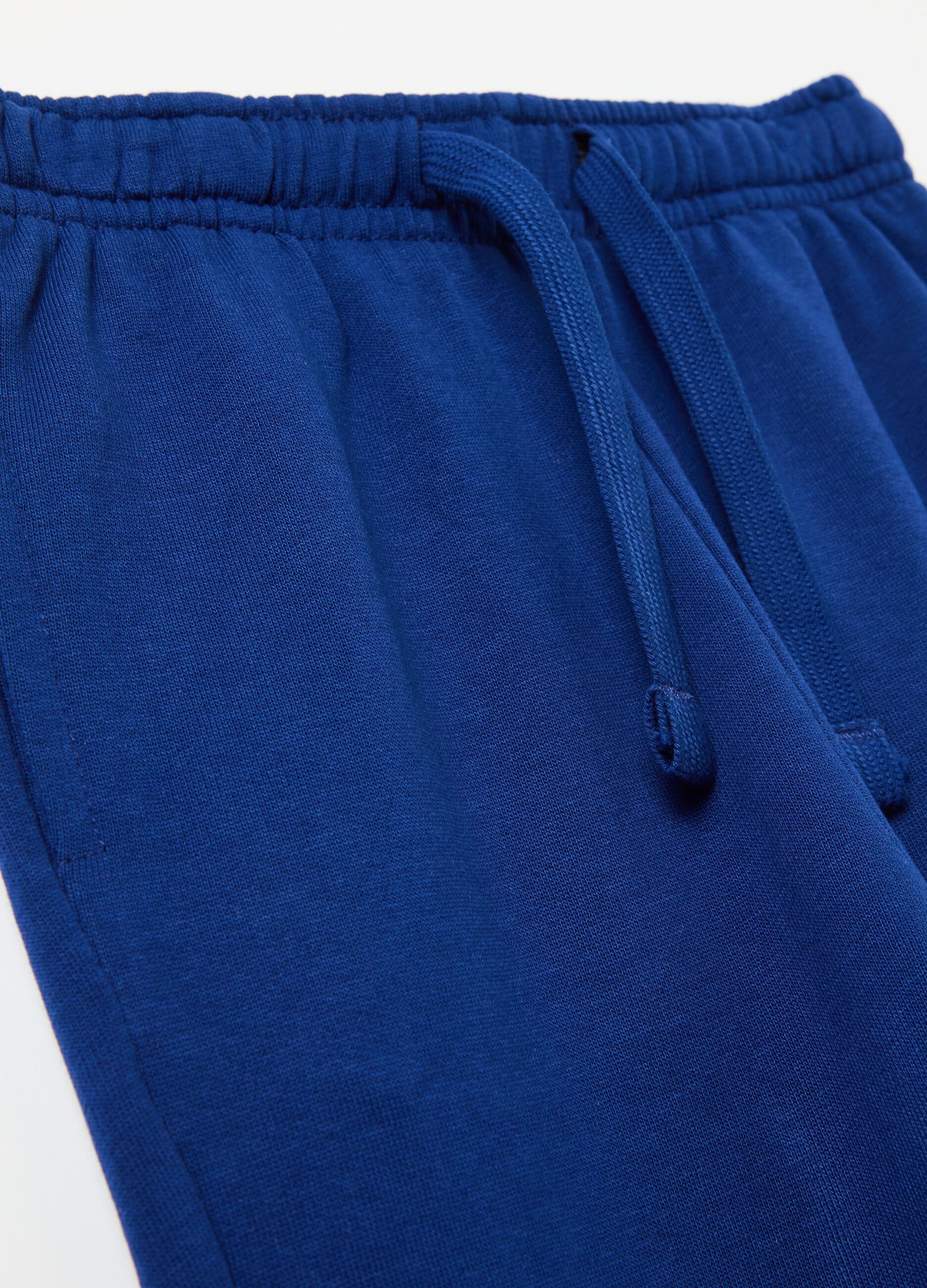 Fleece joggers with pockets and drawstring