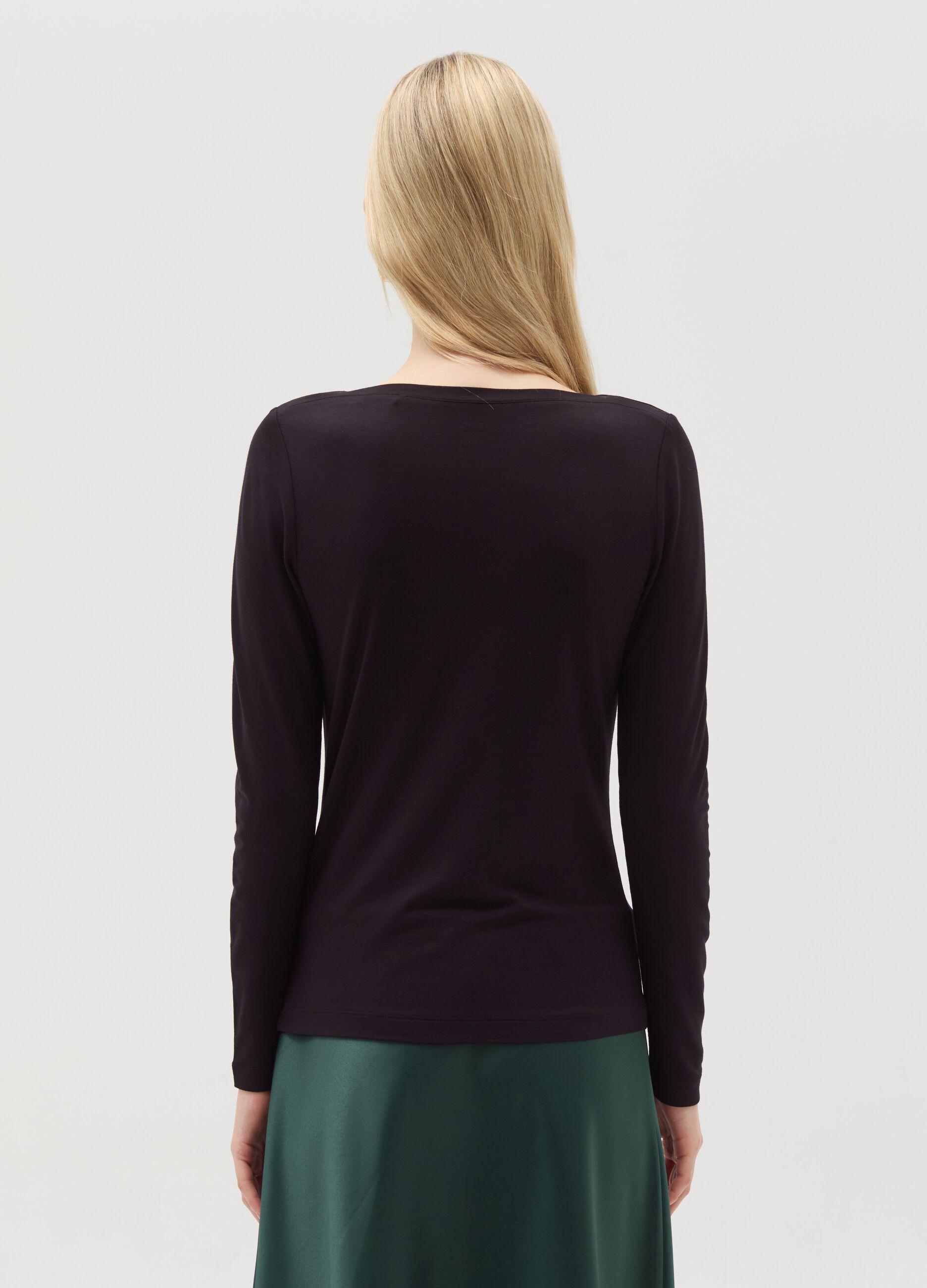 Stretch viscose T-shirt with boat neck