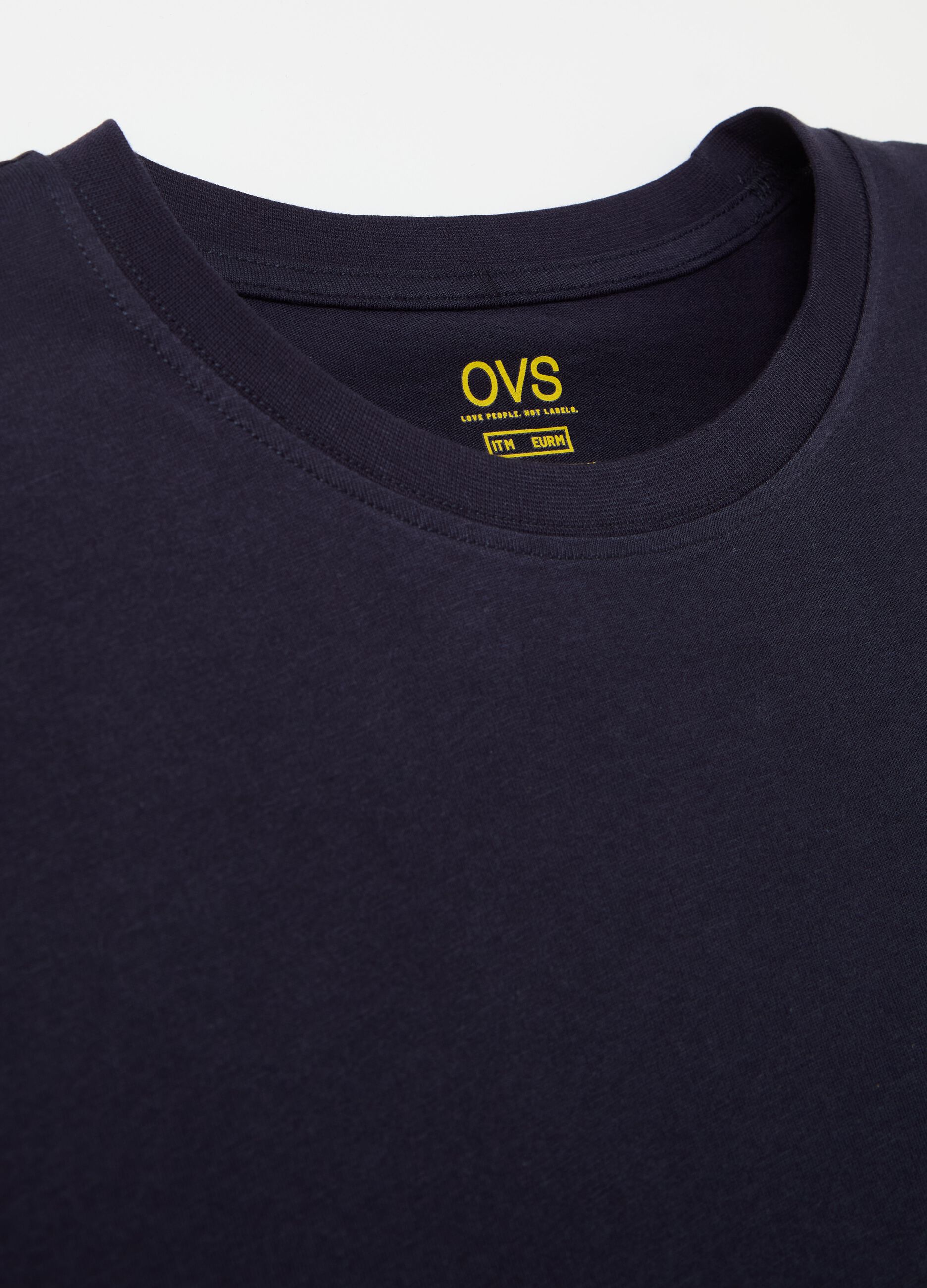 Organic cotton undershirt with round neck