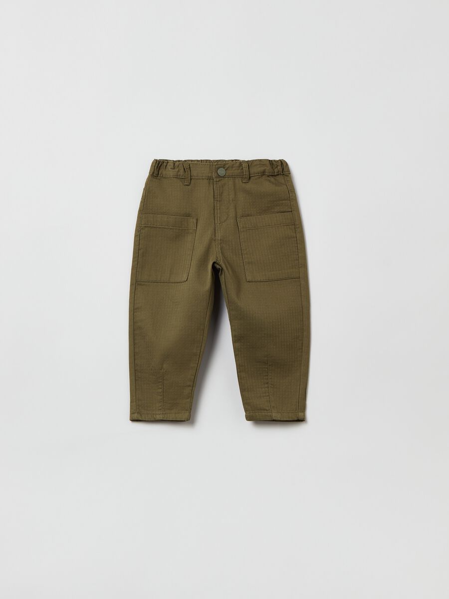 Trousers in cotton with patch pockets_0