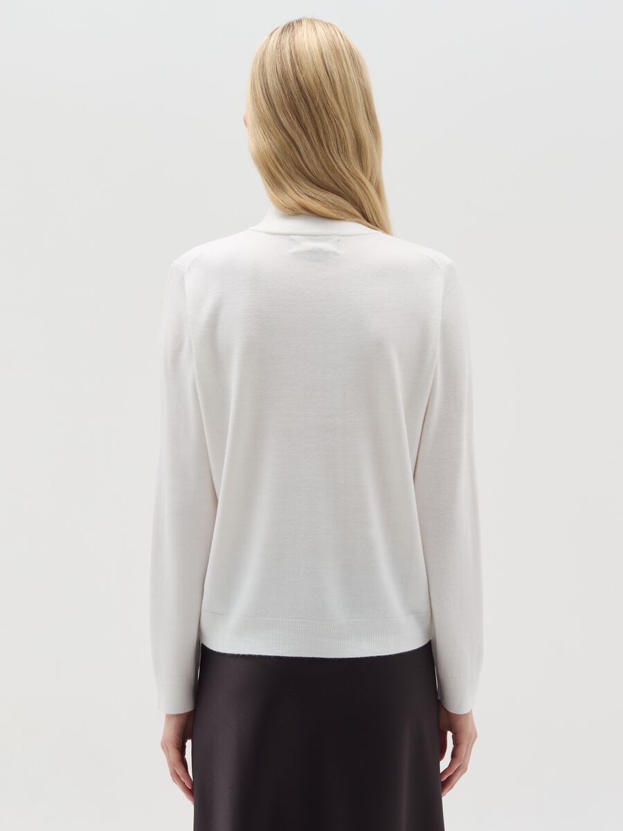 Long-sleeved top with mock neck_2