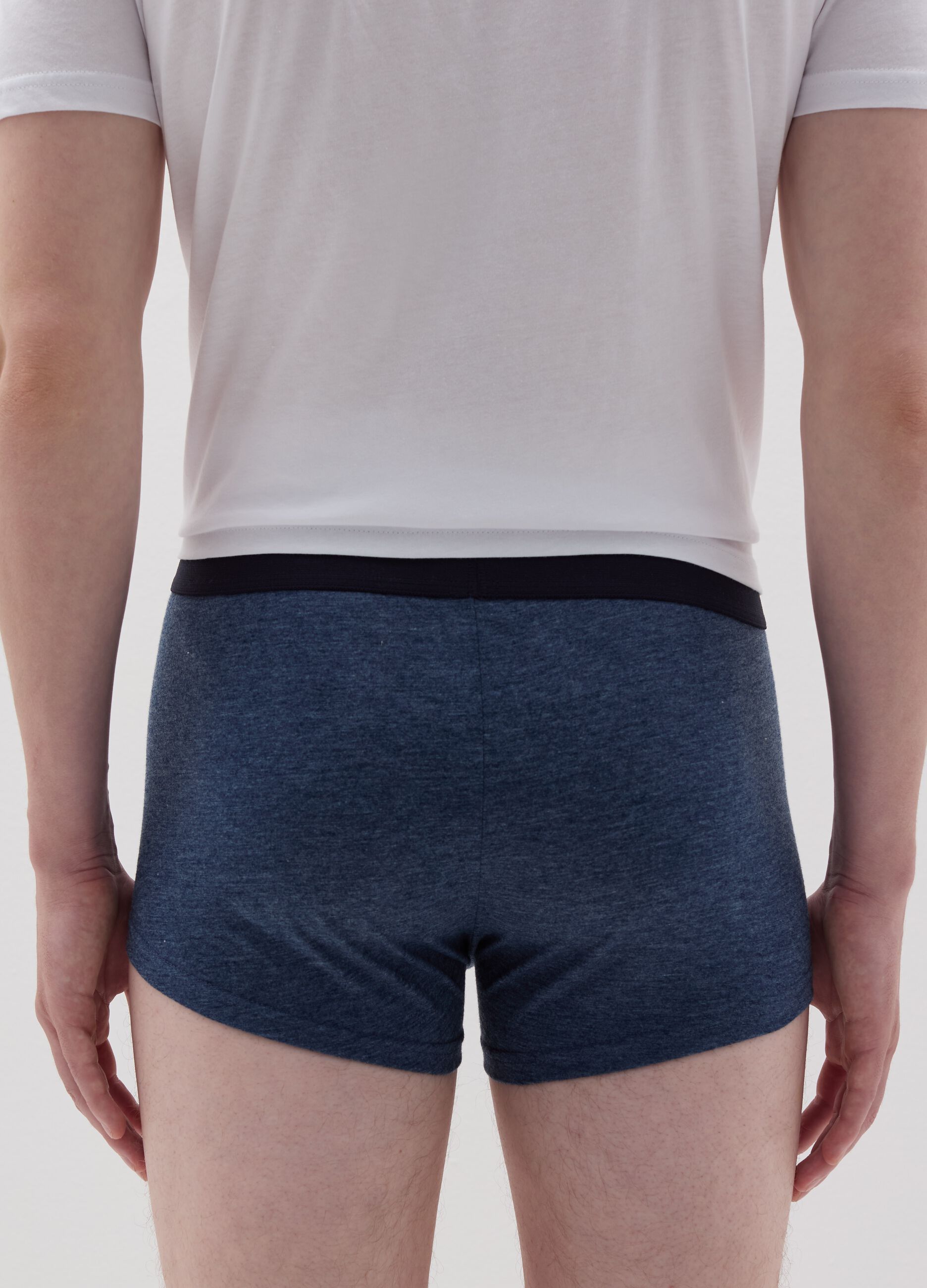 Five-pack solid colour boxer shorts in organic cotton