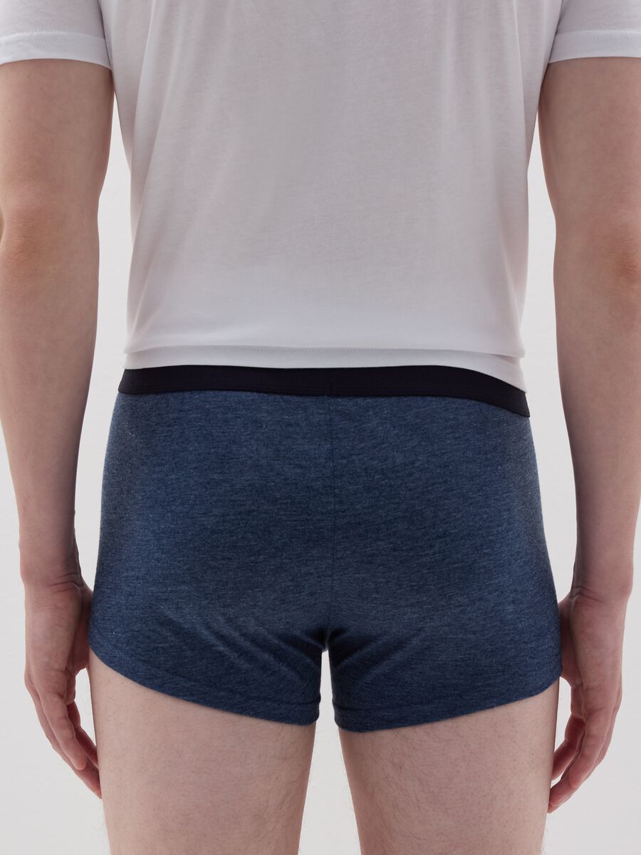 Five-pack solid colour boxer shorts in organic cotton_4