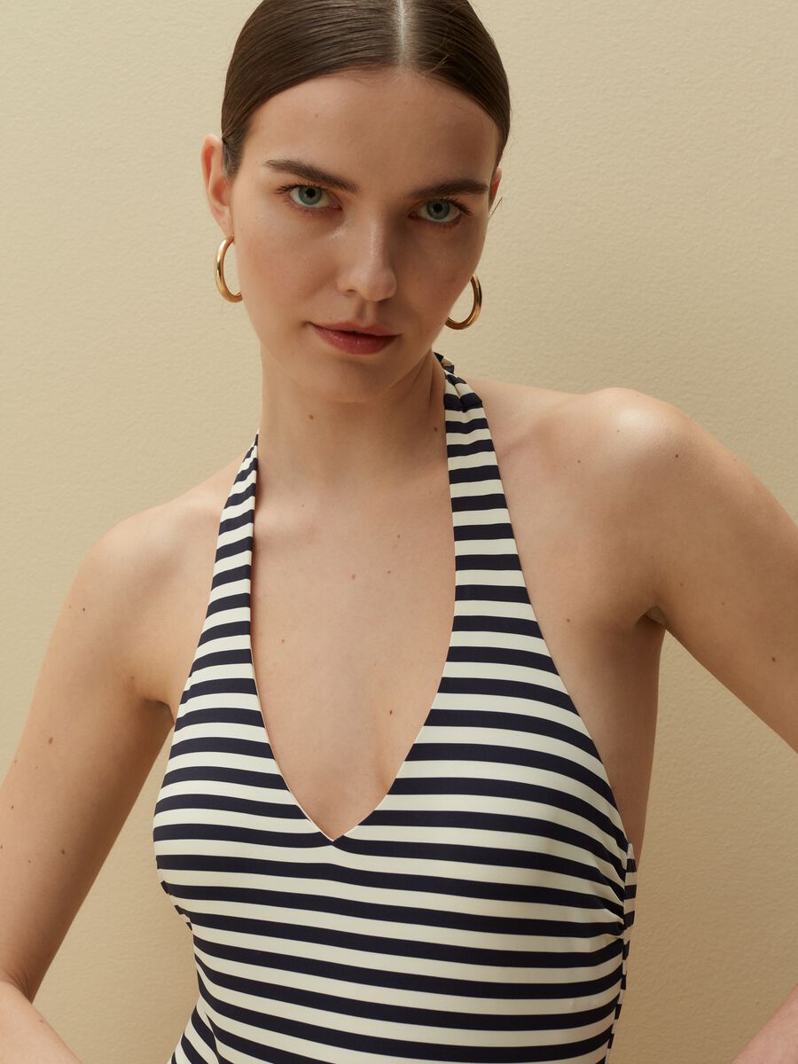 Striped one-piece swimsuit_3
