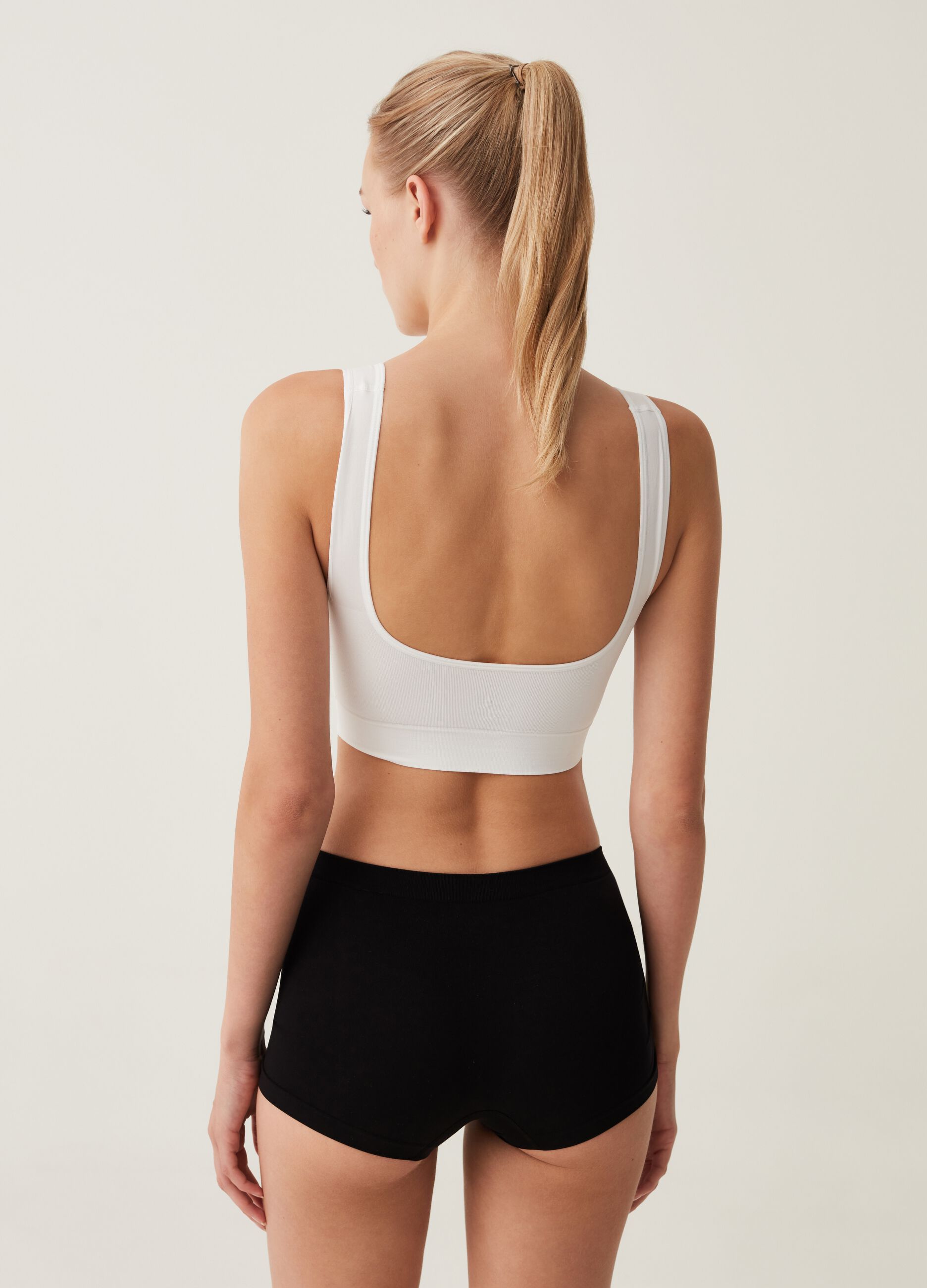 The One seamless bralette