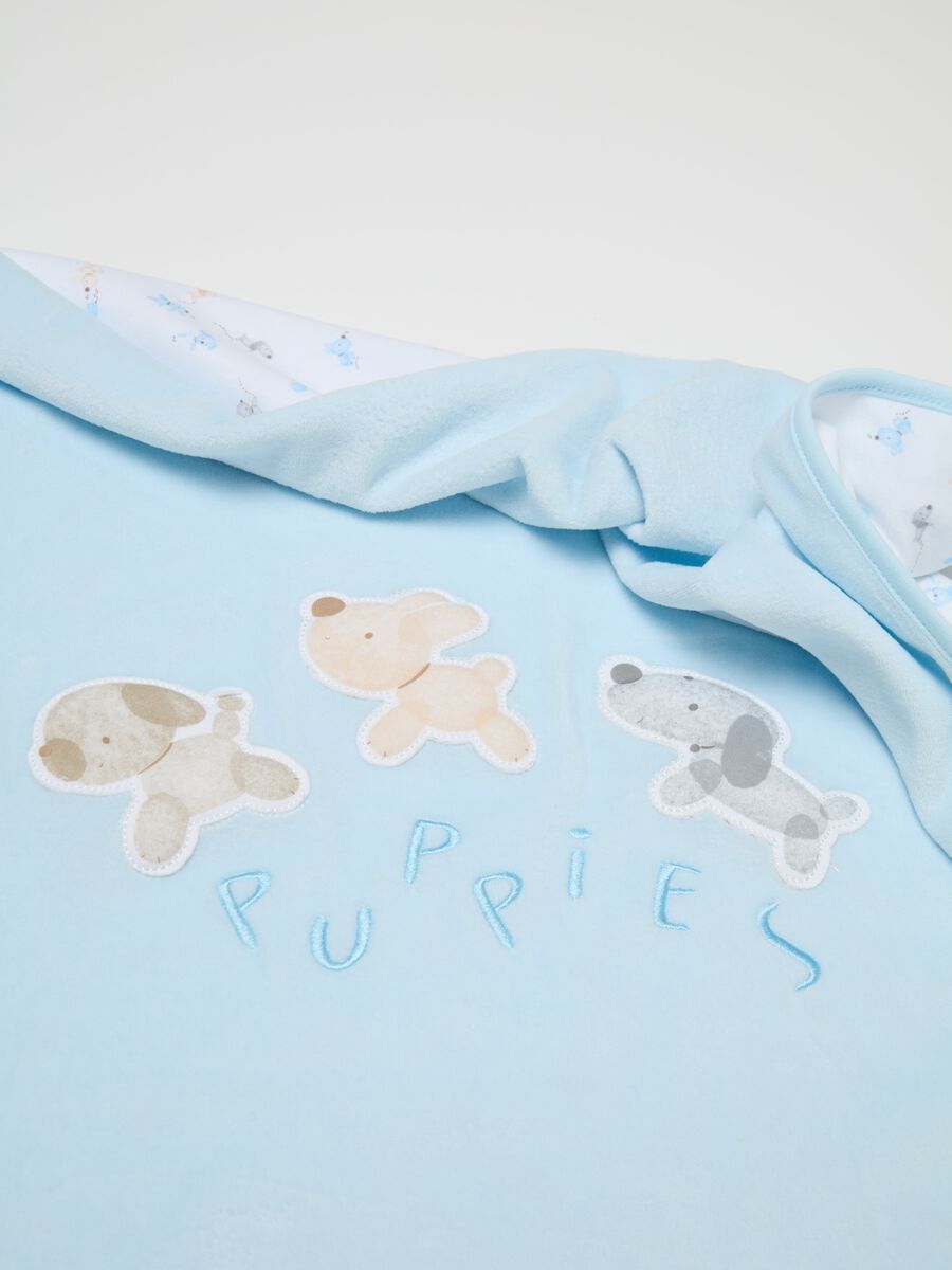 Velour blanket with puppies patch_2