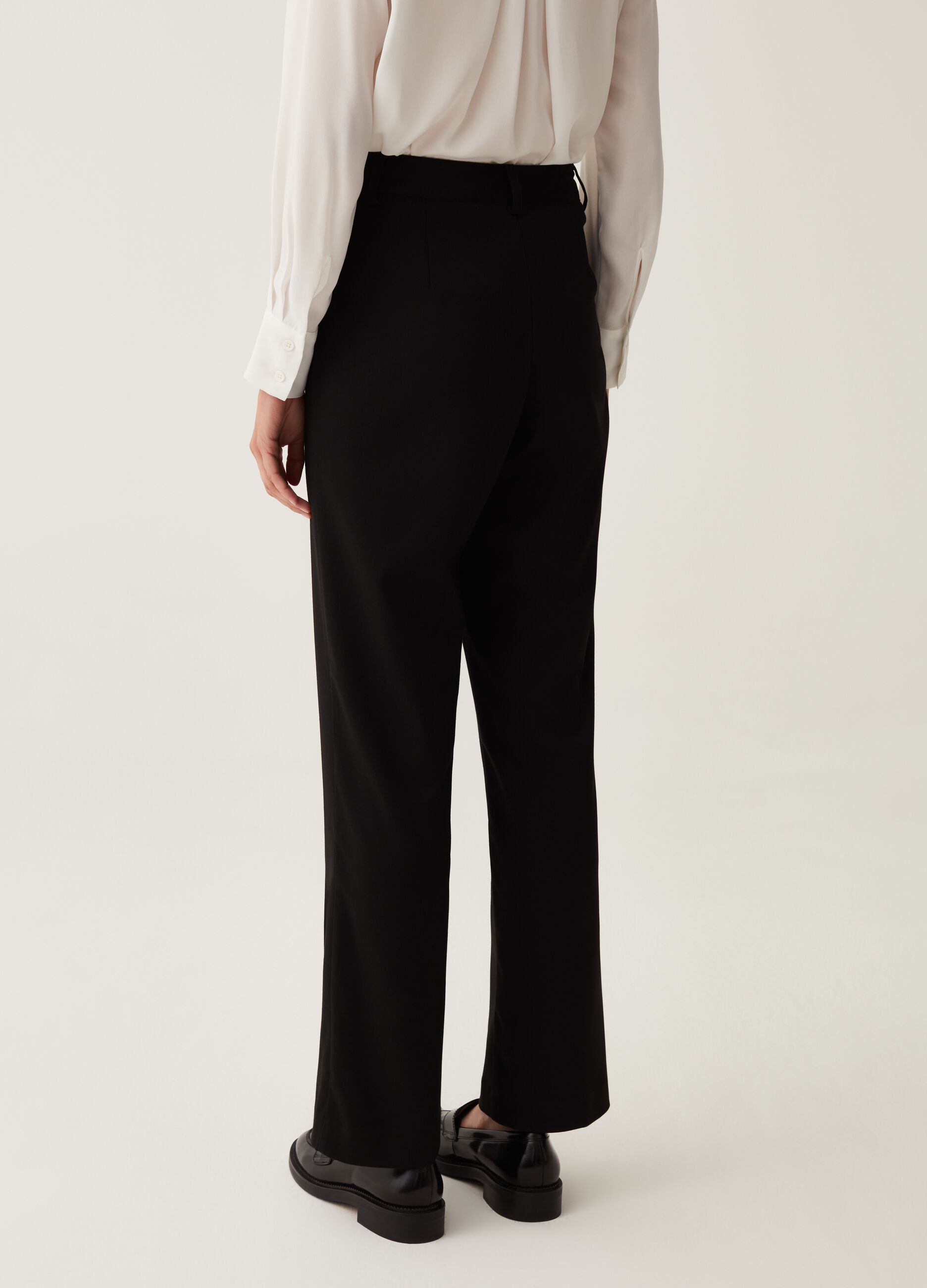 Stretch wide-leg trousers