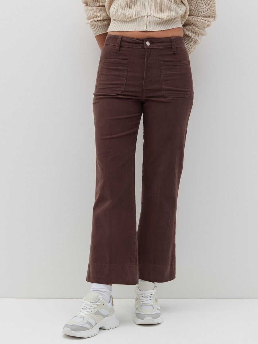 Flare-fit crop trousers in corduroy_1