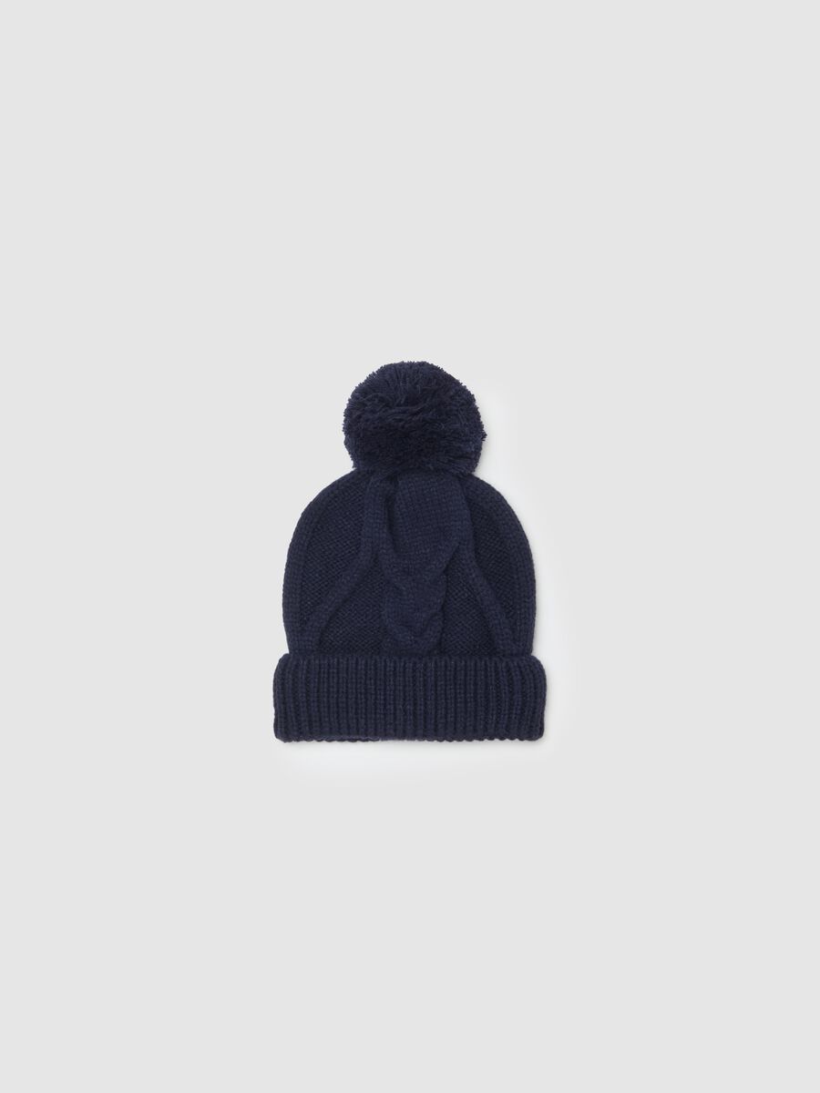 Knitted hat with pompom_0