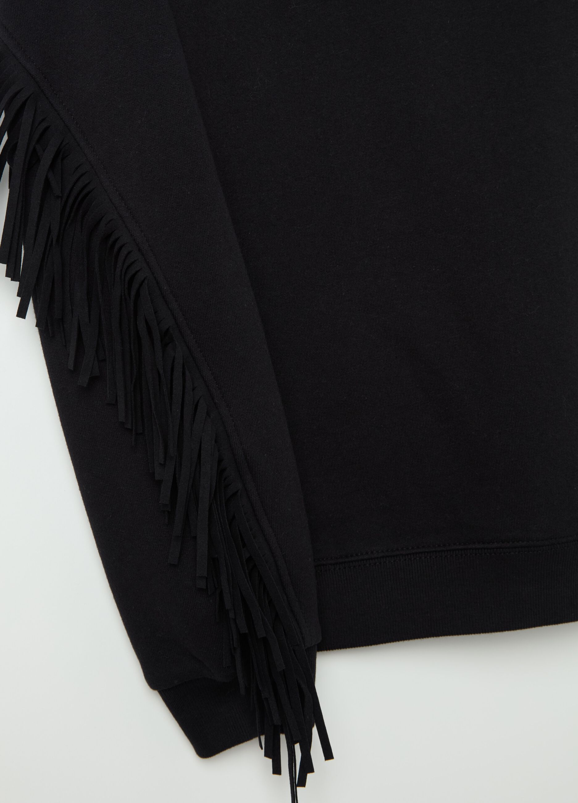 Oversized sweatshirt with fringing