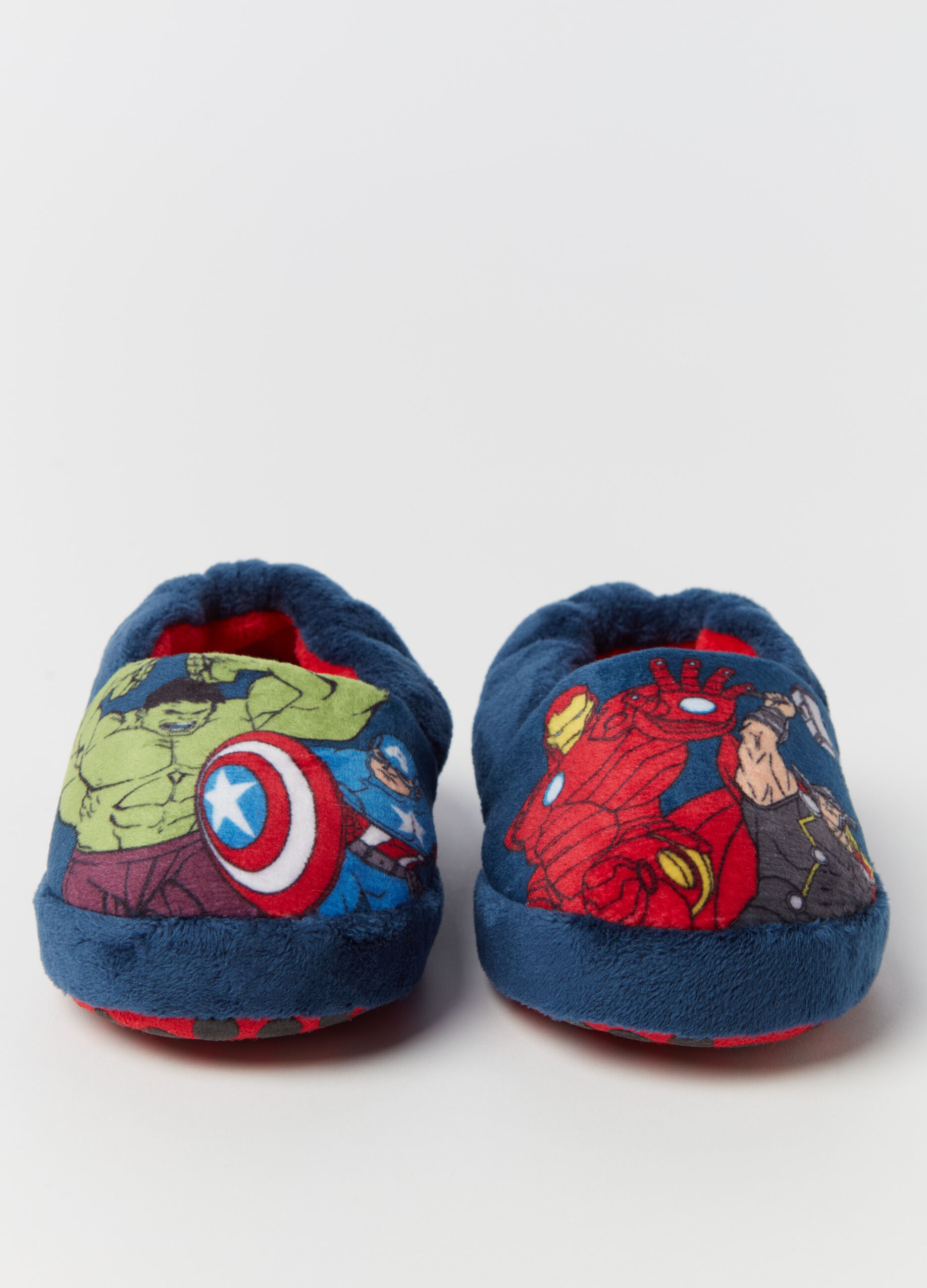 Velour slippers with Avengers print