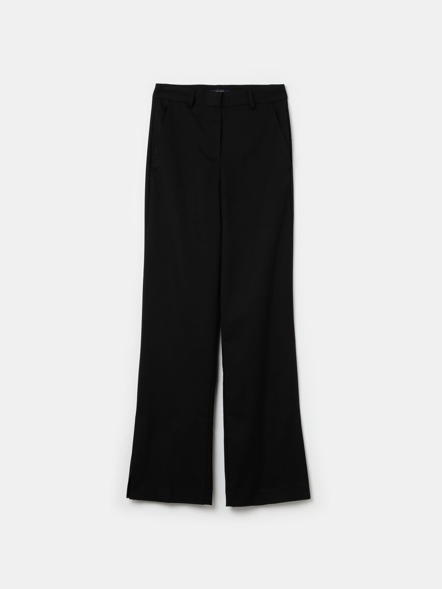 Trousers with splits on the hem_4