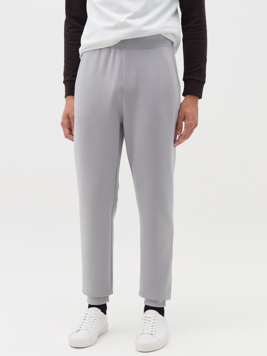 Fleece joggers with pockets_1