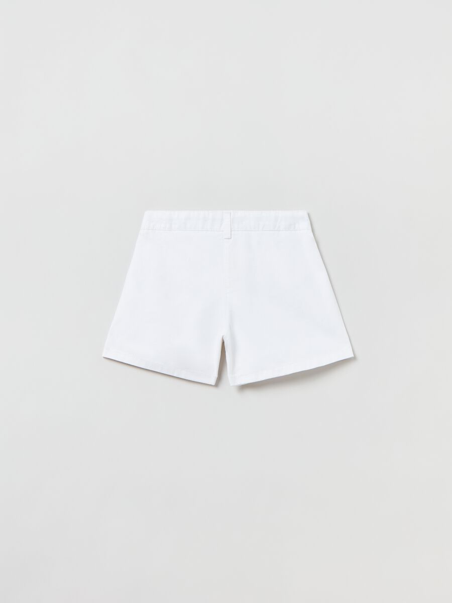 Shorts in twill con pinces_1