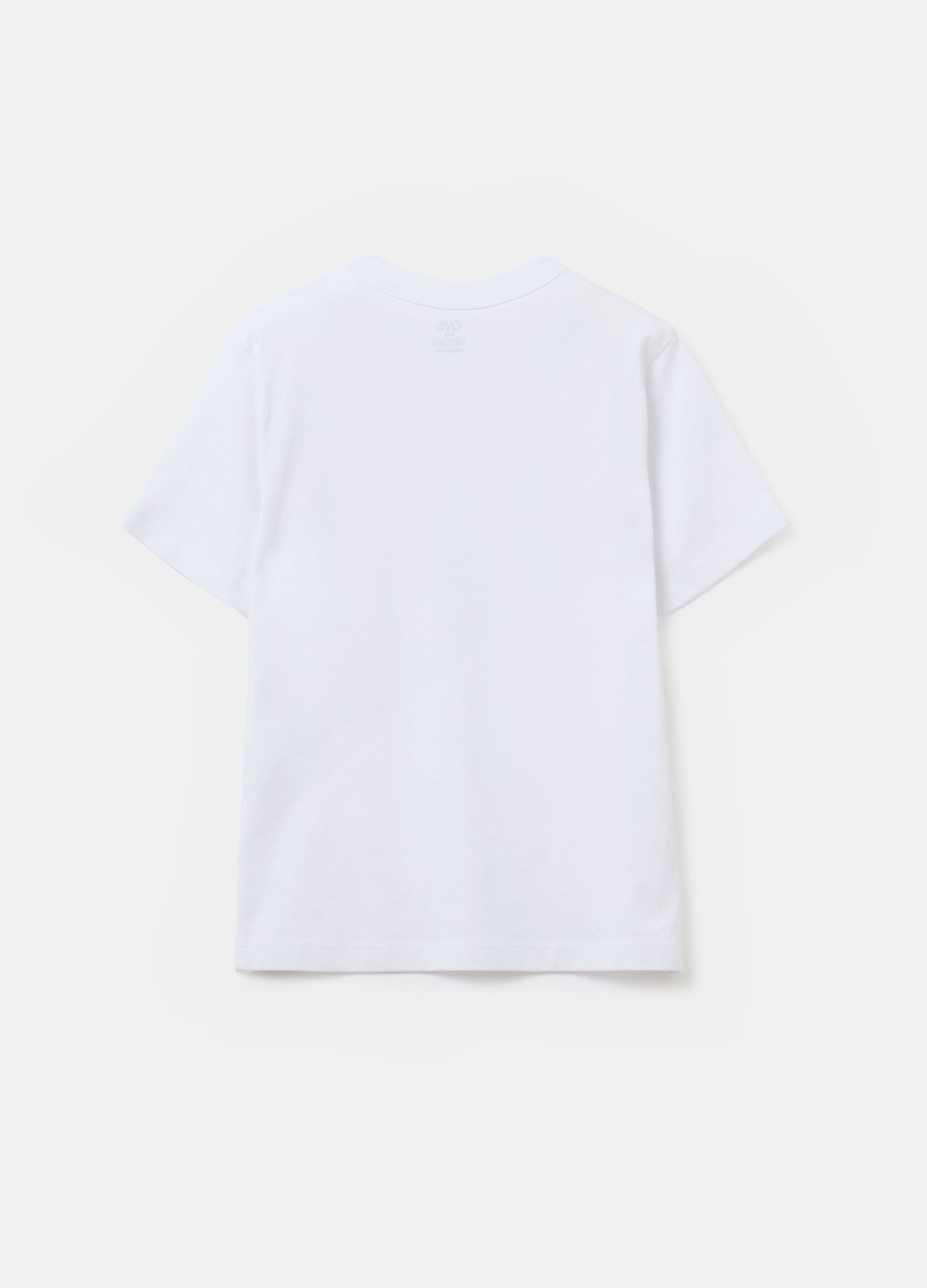 Essential solid colour T-shirt in organic cotton