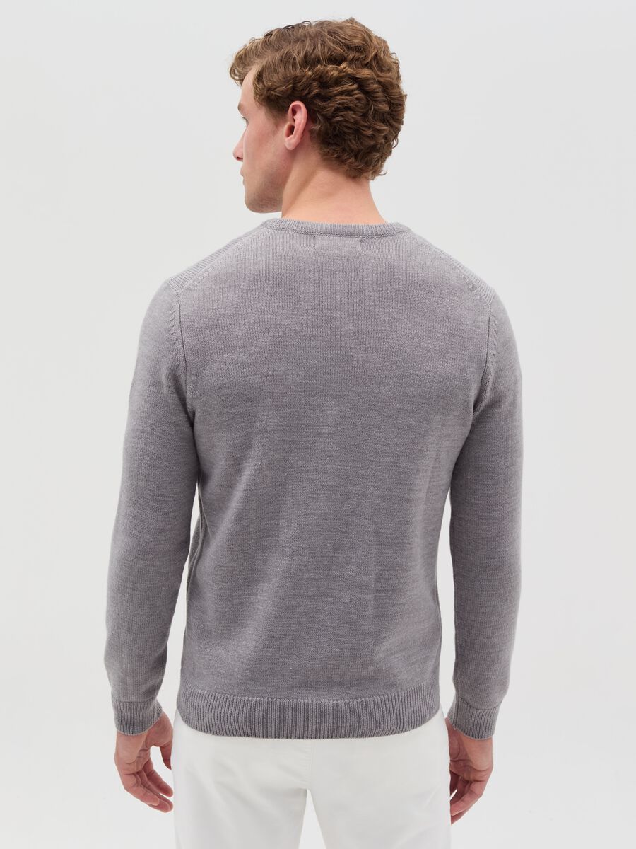 V-neck pullover_2