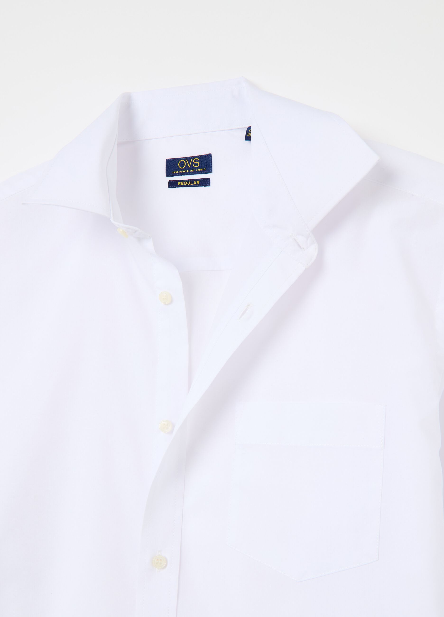 Regular-fit shirt with pocket