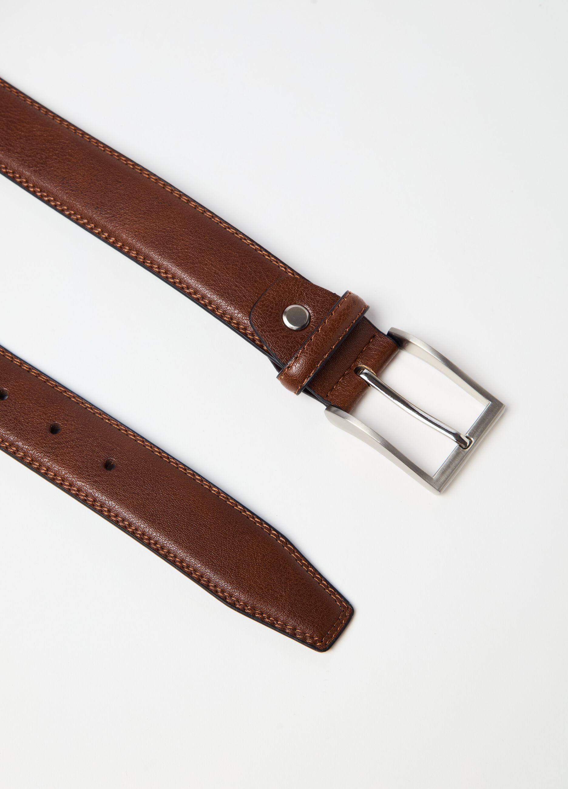 Belt with contrasting stitching